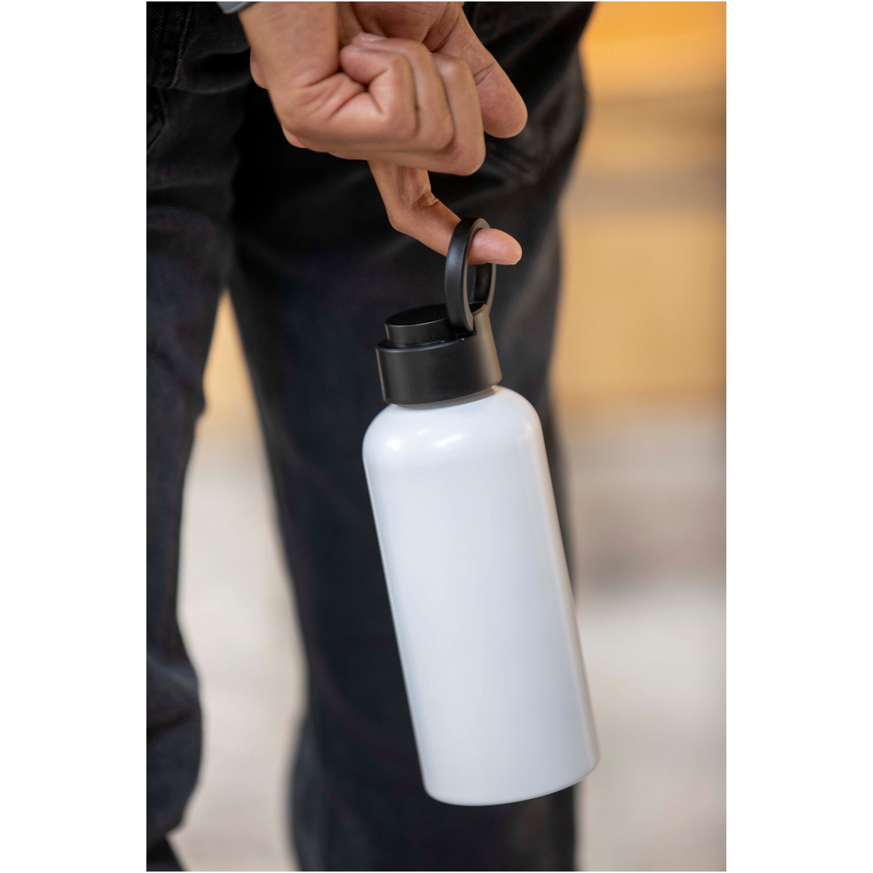 600ml Recycled Aluminium Water Bottle with Carry Lid
