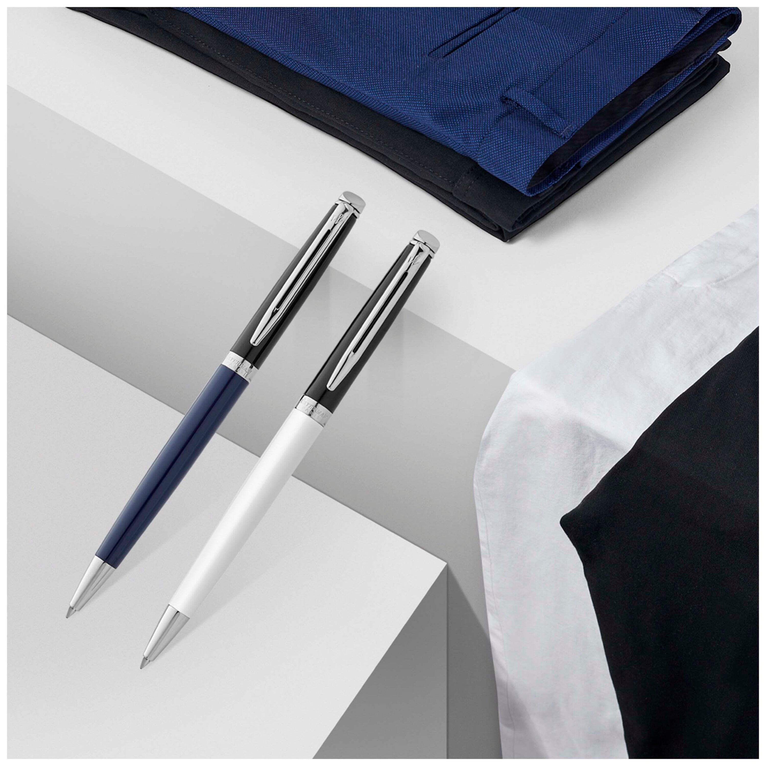 Colour Blocking Ballpoint Pen with Palladium Trim