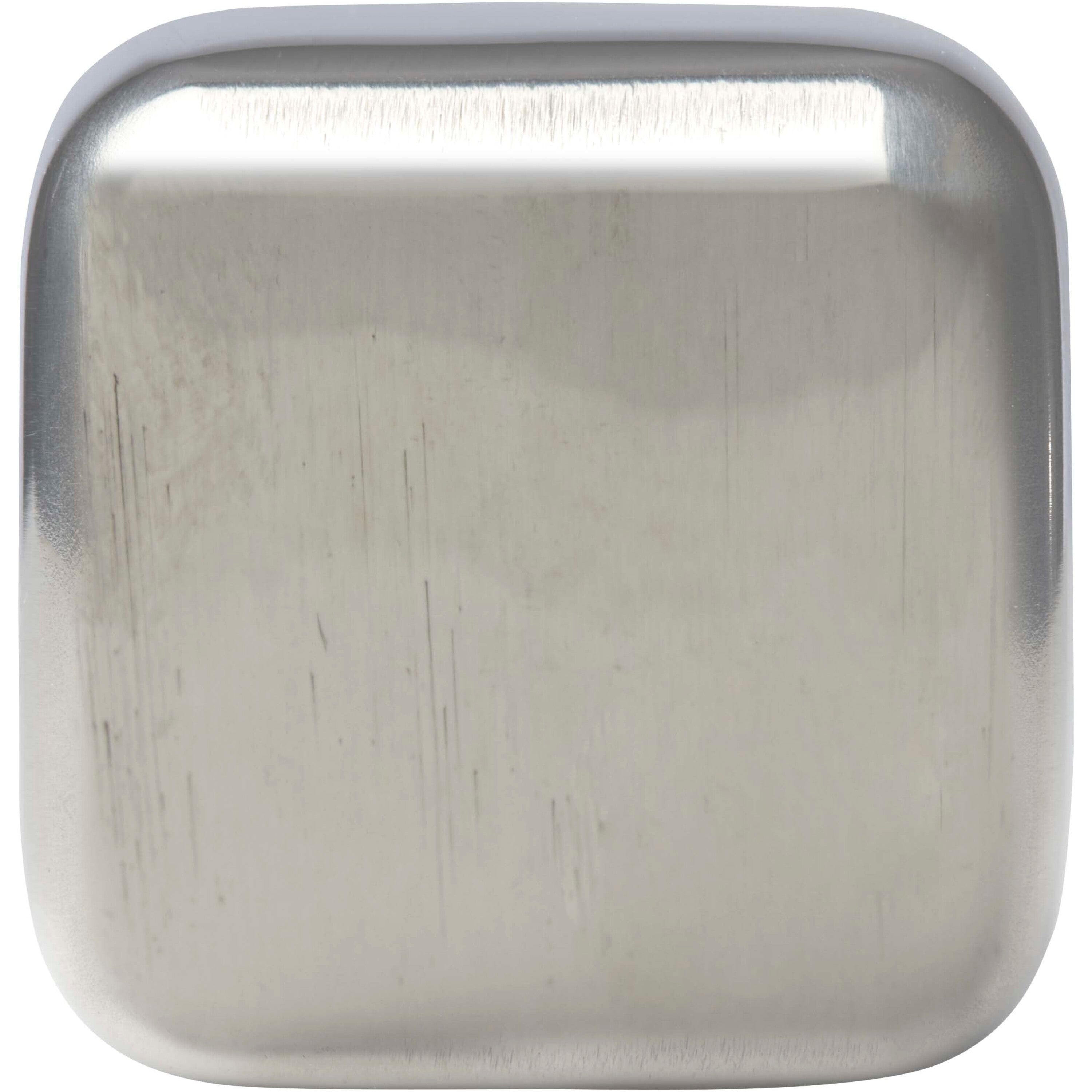 4 Reusable Stainless Steel Ice Cube Set