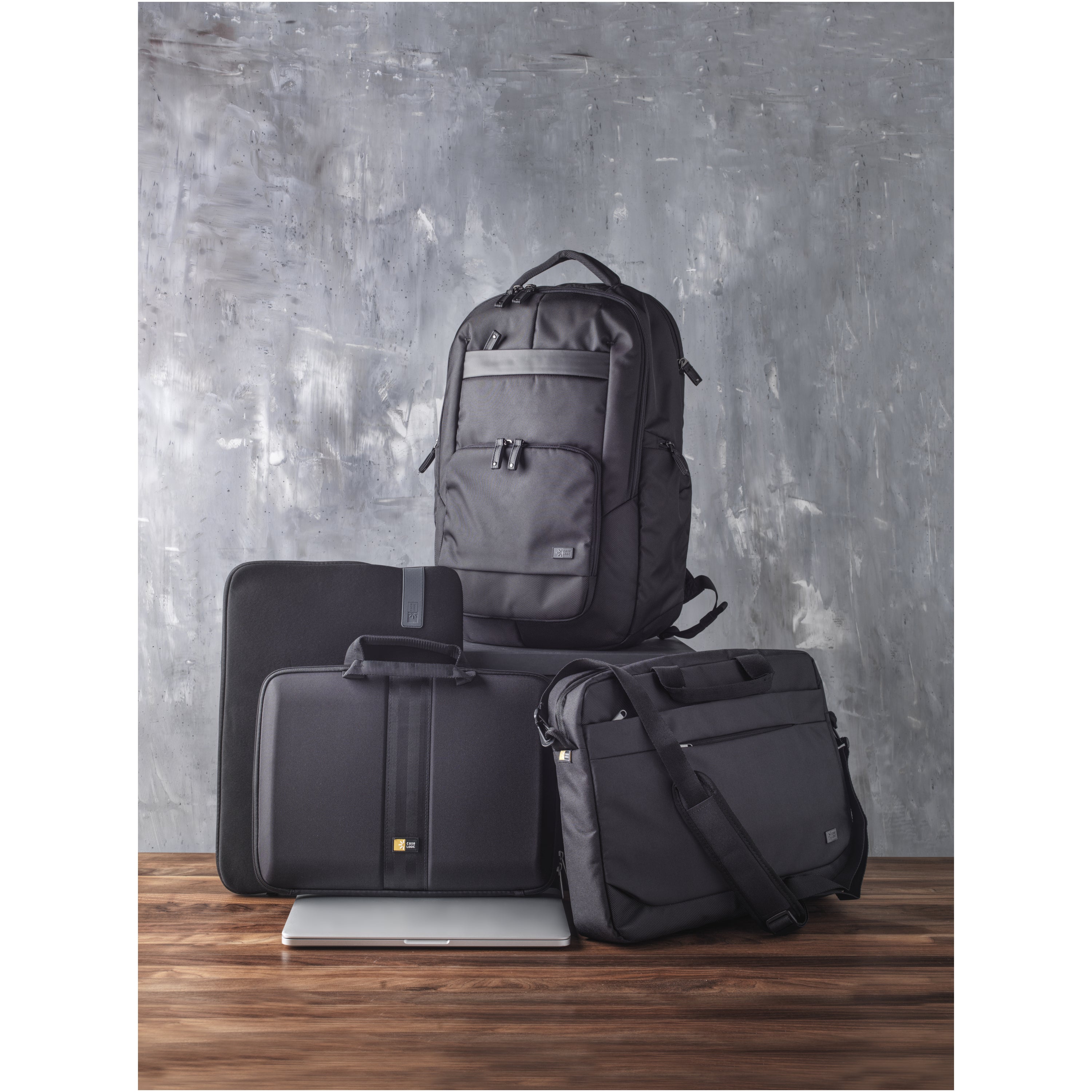 Case Logic Notion Laptop Backpack 25L