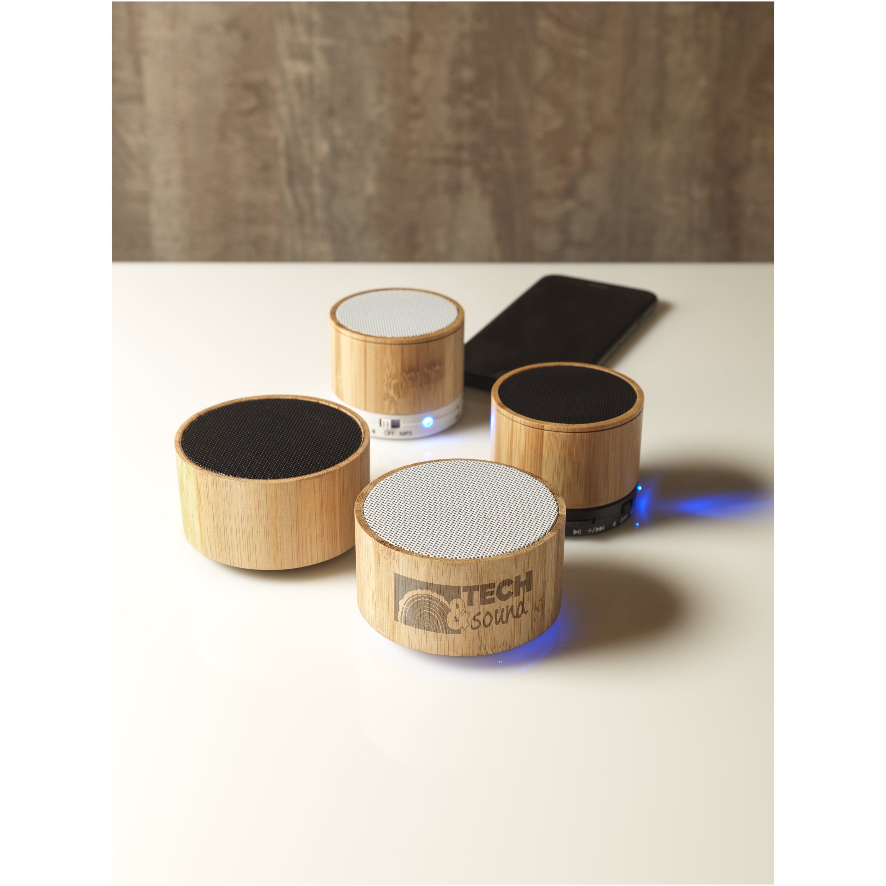 Cosmos Bamboo Speaker
