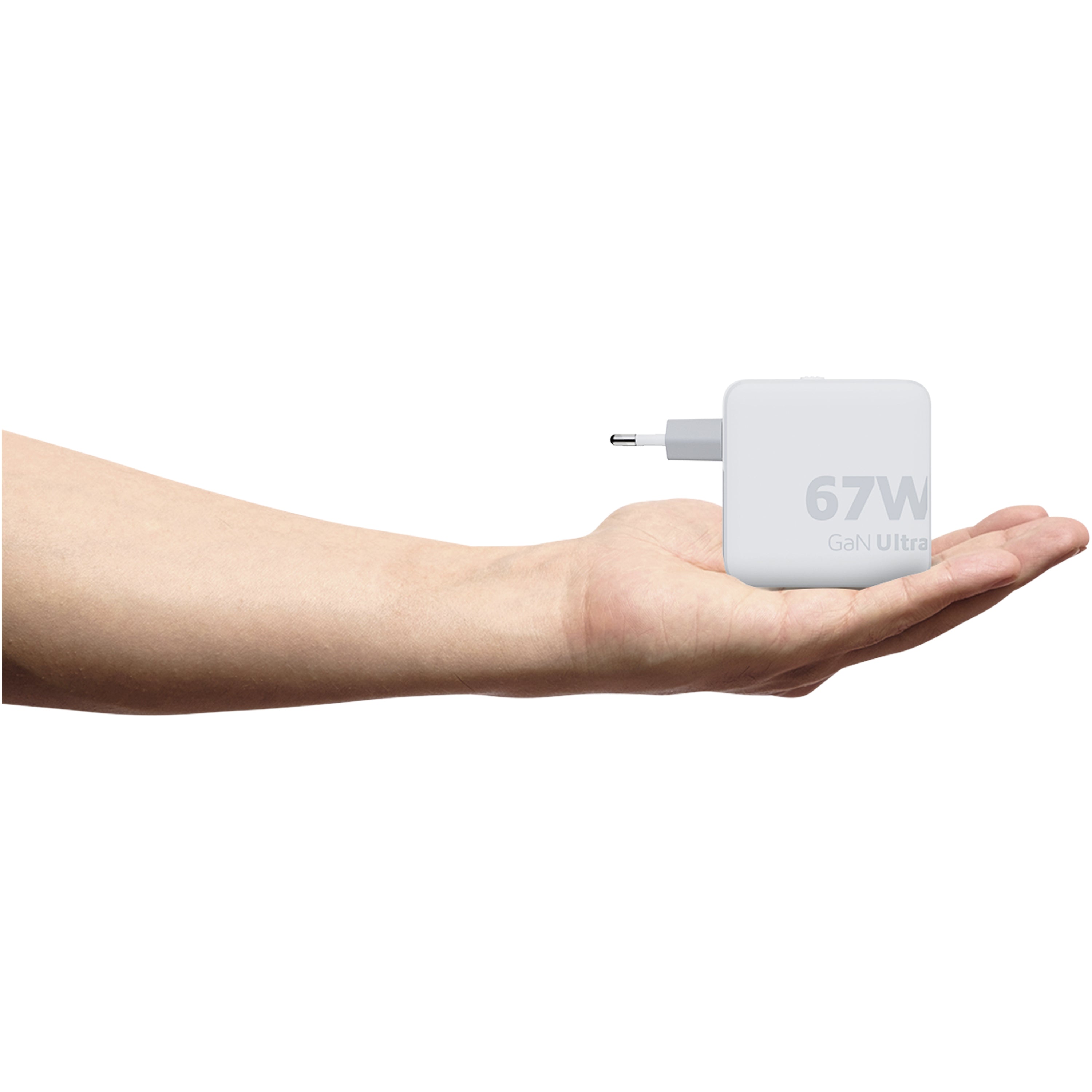 Xtorm Ultra Travel Charger with USB-C PD Cable