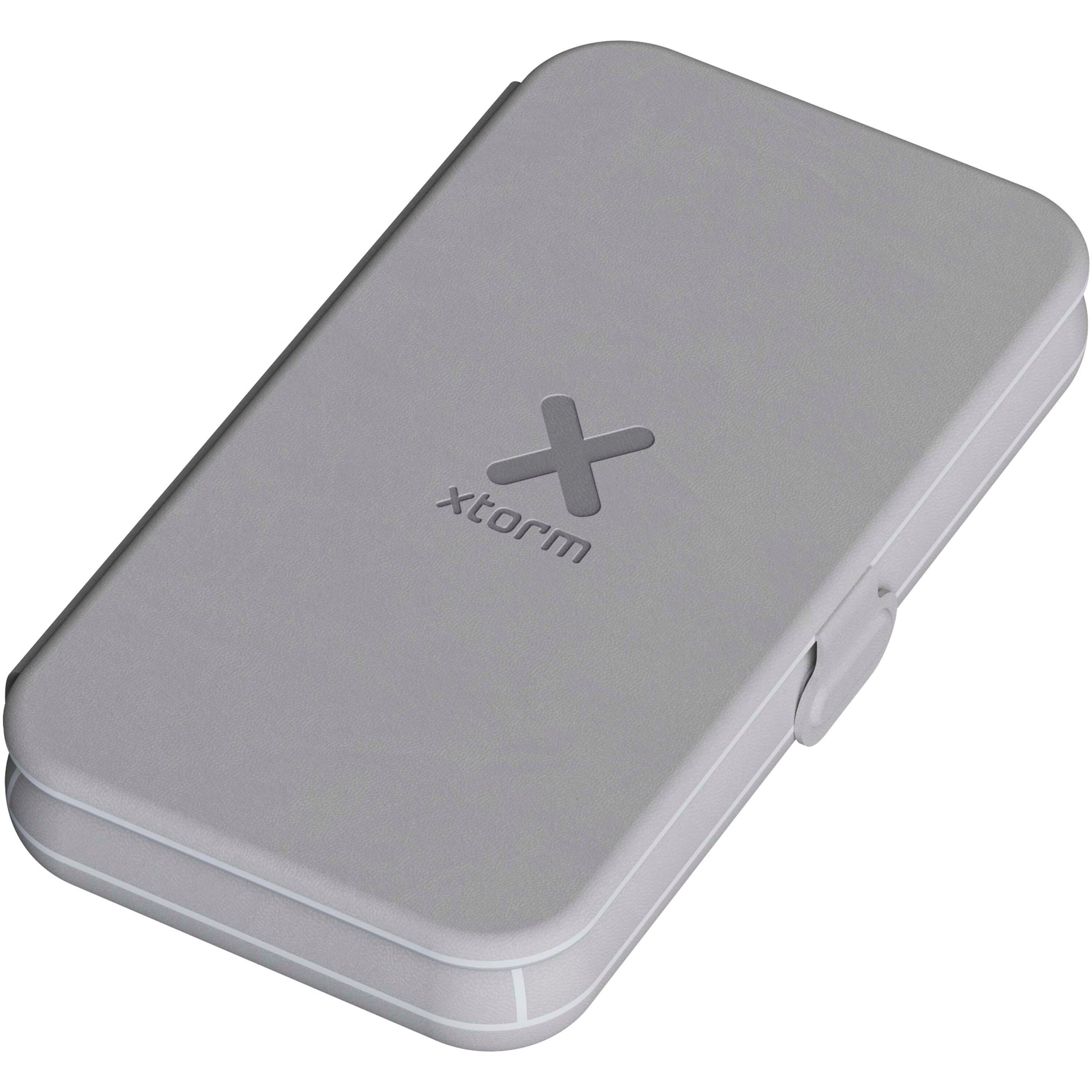 Xtorm Foldable 3-in-1 Wireless Magnetic Travel Charger