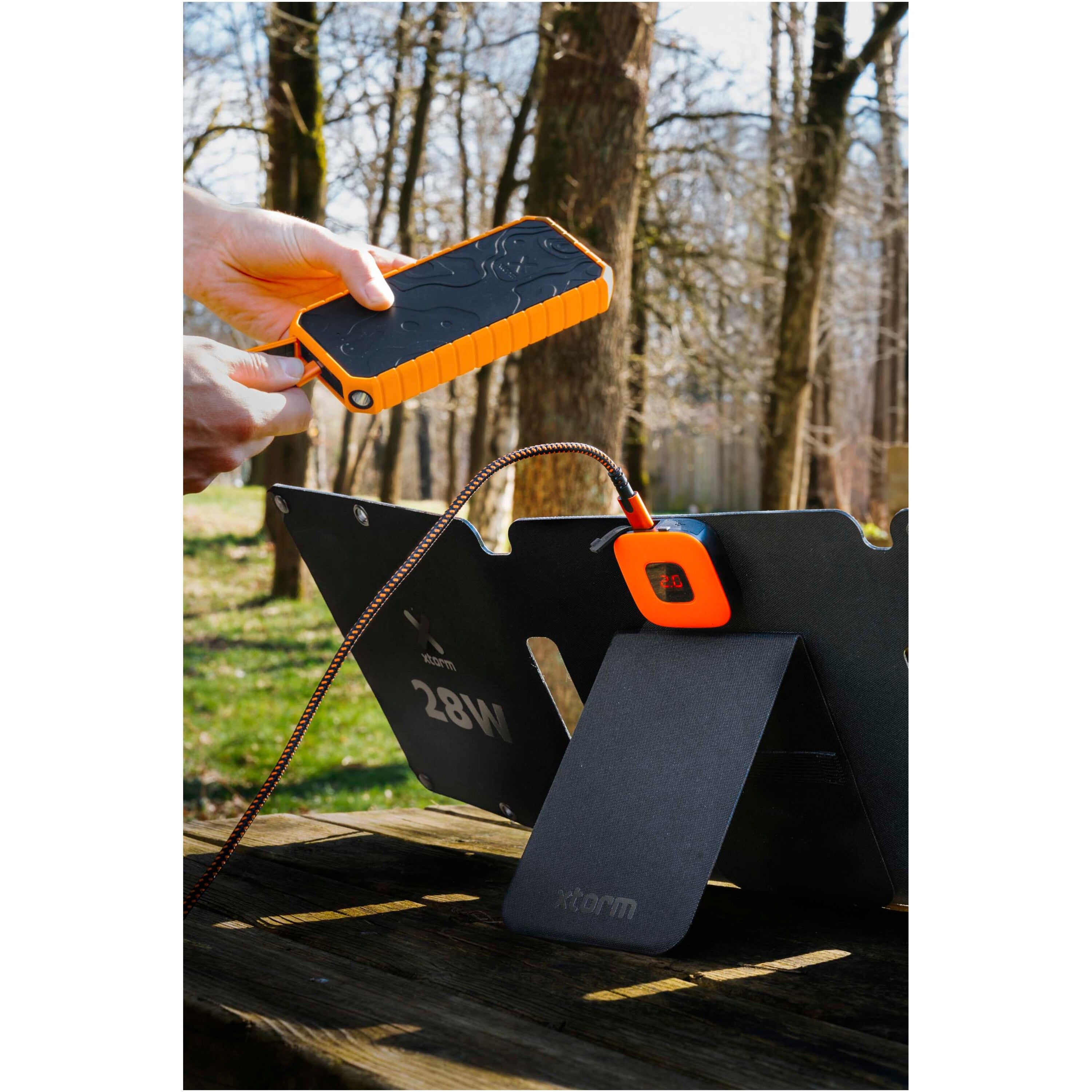 Xtorm SolarBooster 28W Foldable Solar Panel