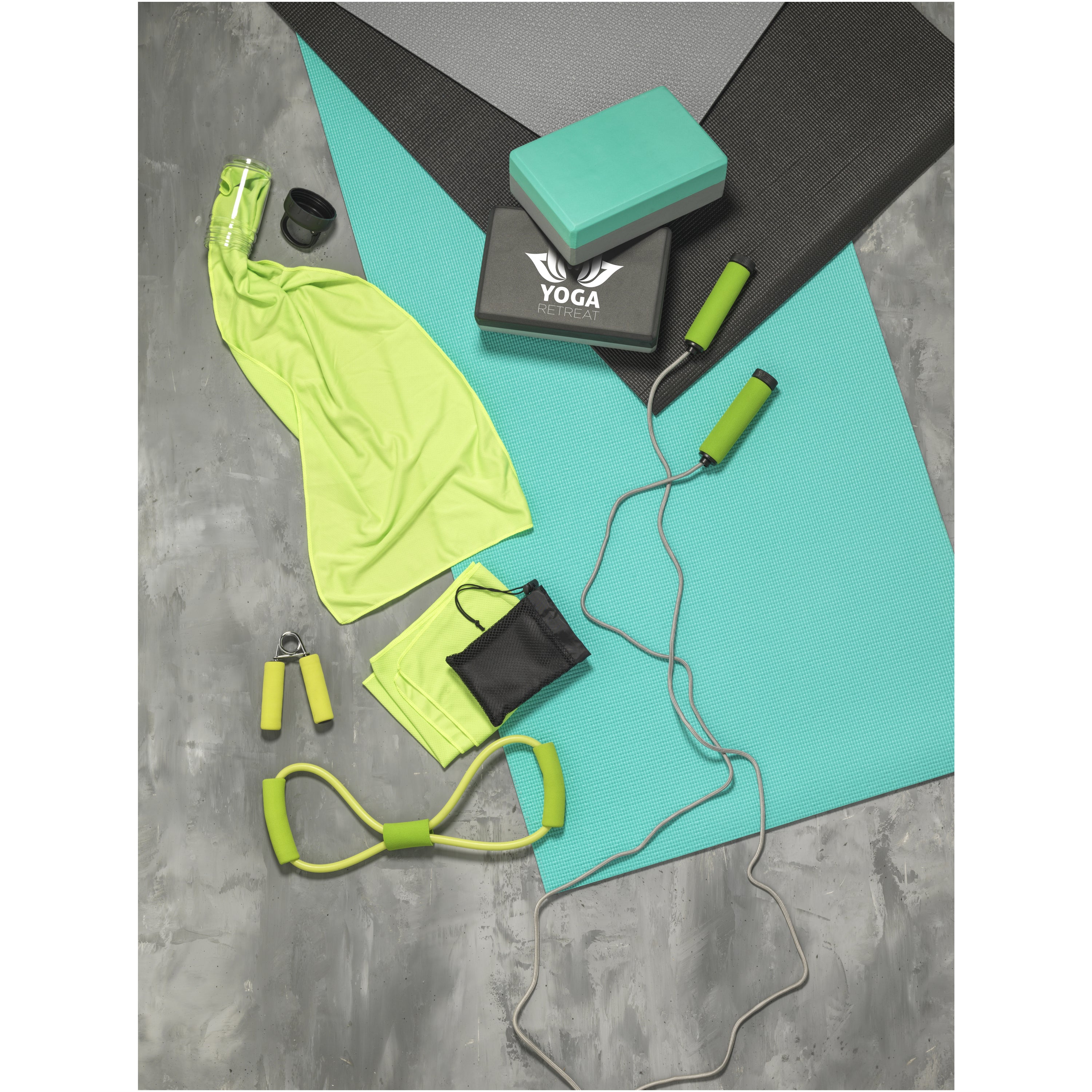 Remy Cooling Towel in Recycled Plastic Container