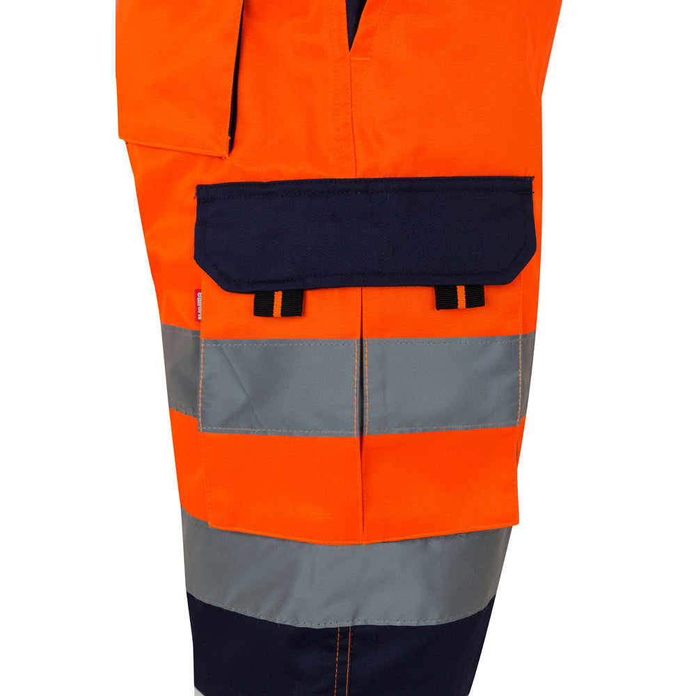 Vl Hades. Two-Tone Multi-Pocket Bermuda Shorts (210G/M²), In Cotton (20%) And Polyester (80%)