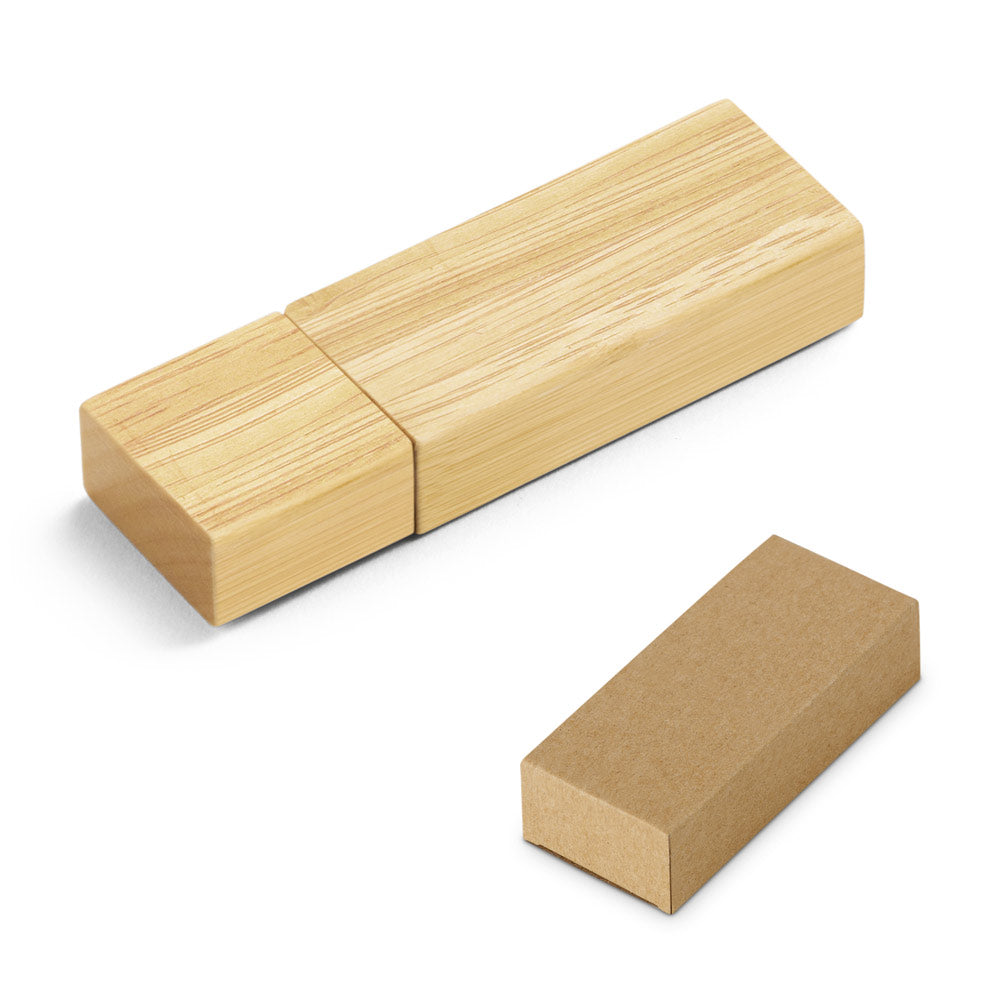 Venter 8Gb. Usb Stick With 8Gb In Bamboo