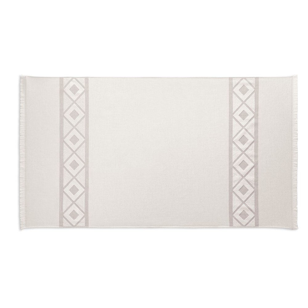 Malek. Multifunctional Bath Towel (350G/M²) Made Of Light And Resistant Cotton (85%) And Recycled Cotton (15%)