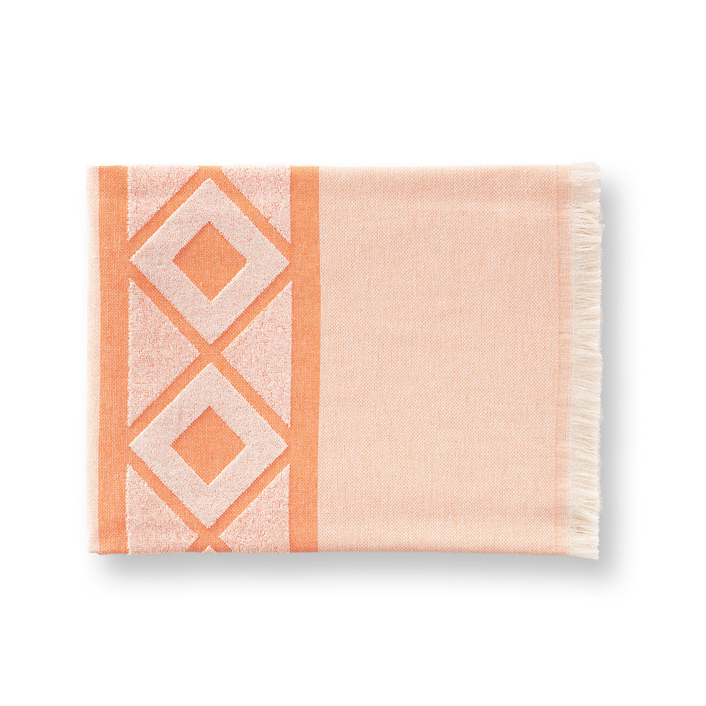 Malek. Multifunctional Bath Towel (350G/M²) Made Of Light And Resistant Cotton (85%) And Recycled Cotton (15%)
