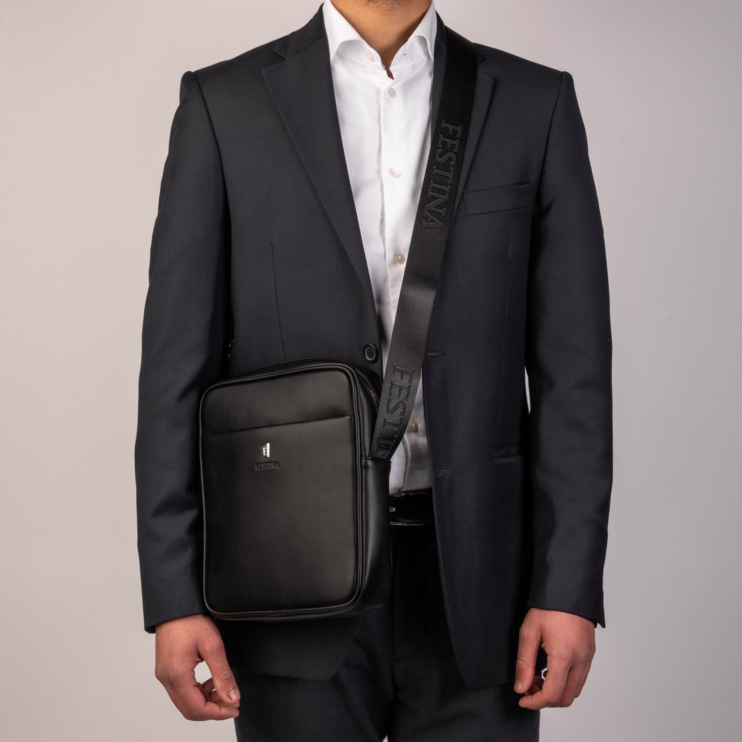 Reporter Bag Classicals Black