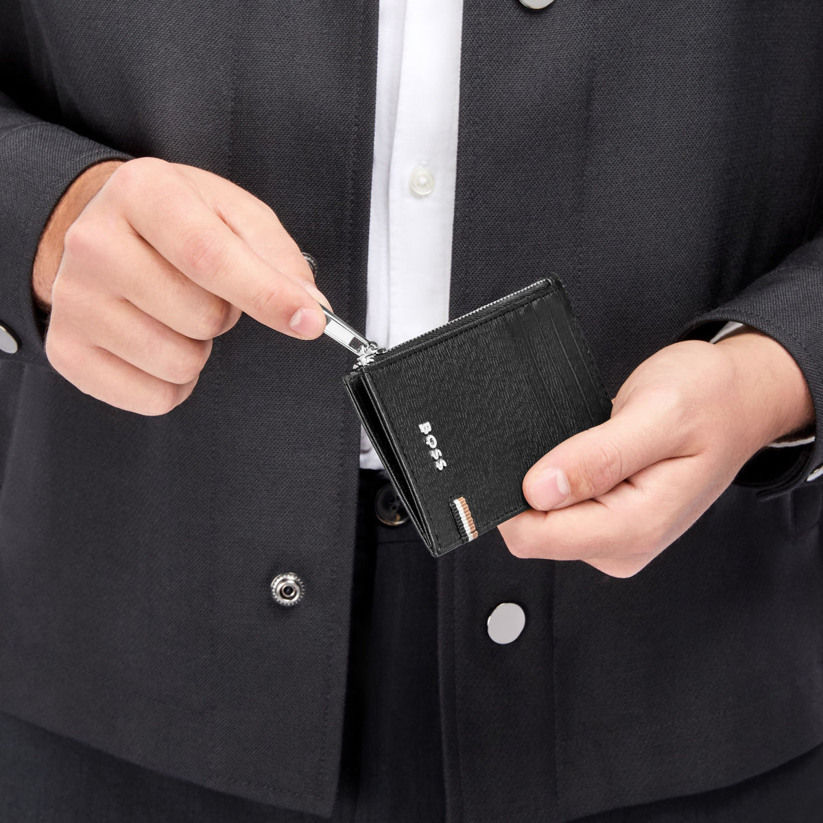 Card Holder Zip Iconic Black
