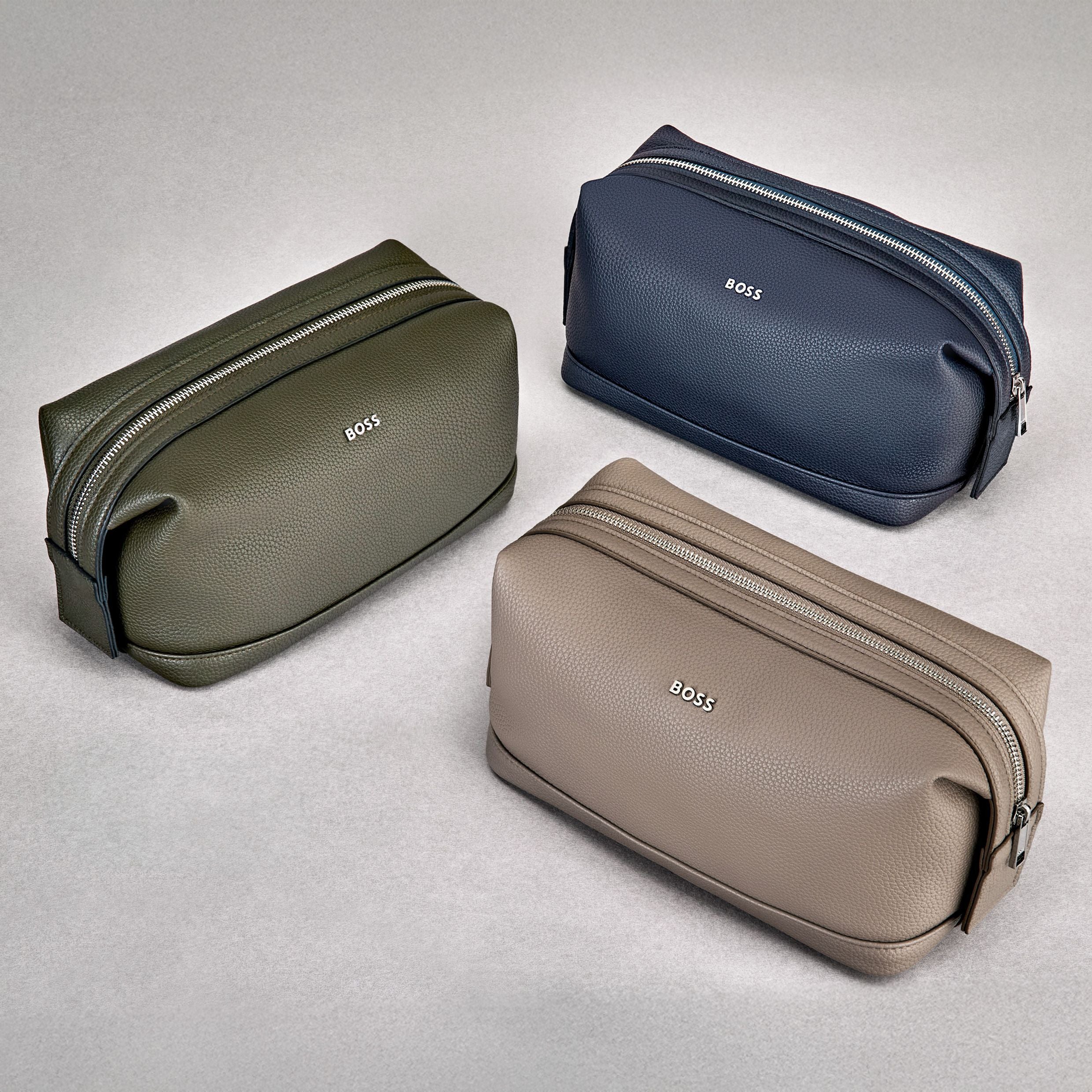 Toiletry Bag Classic Grained Black