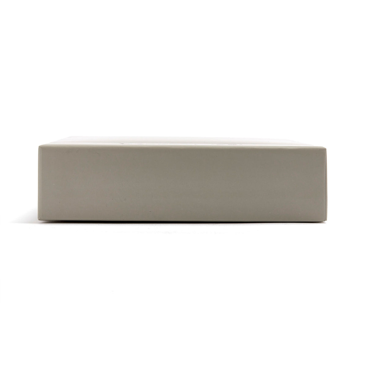 Passport Holder Delano Taupe & Black
