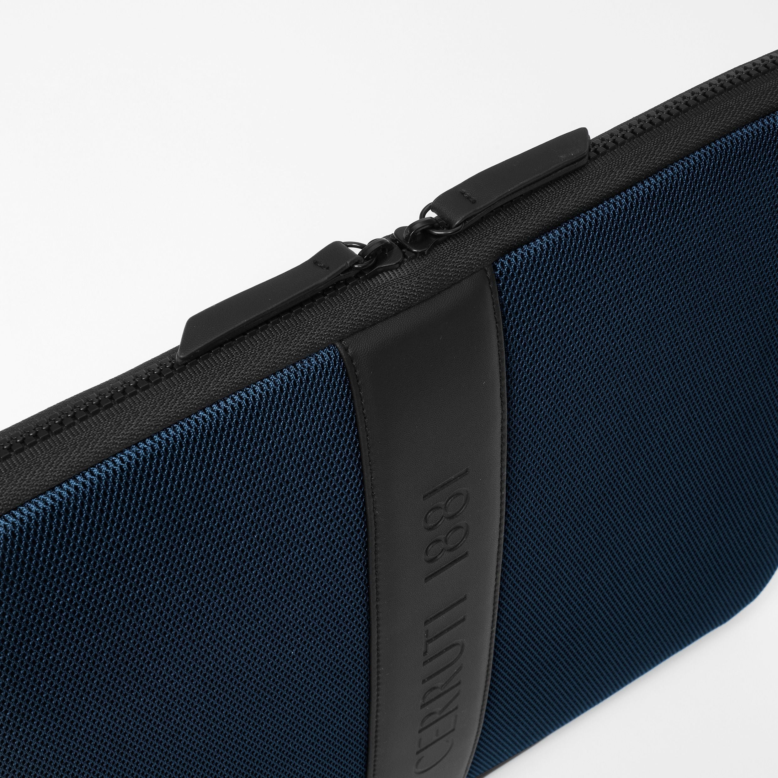 Laptop Sleeve Mesh Black
