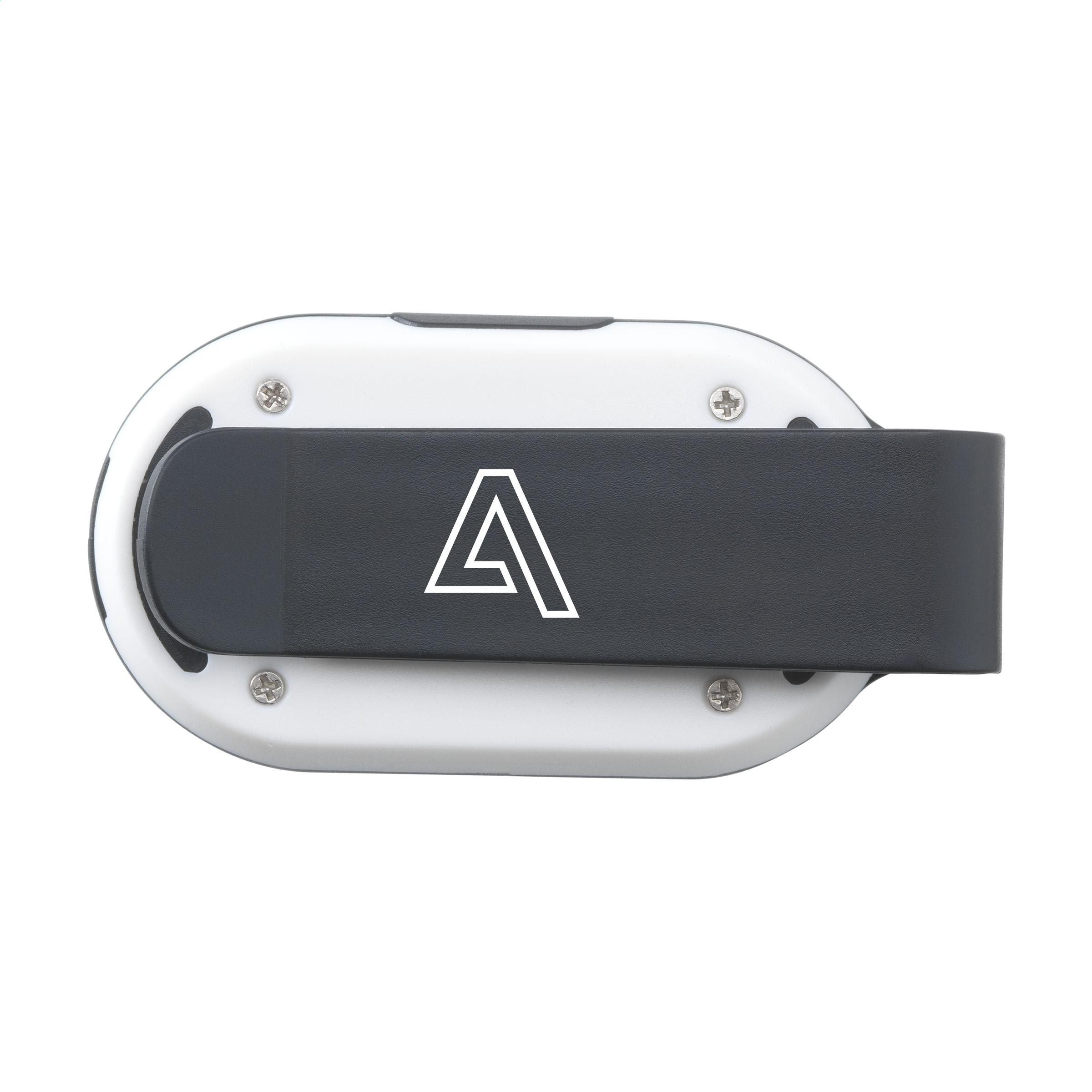 Clip Reflection Light