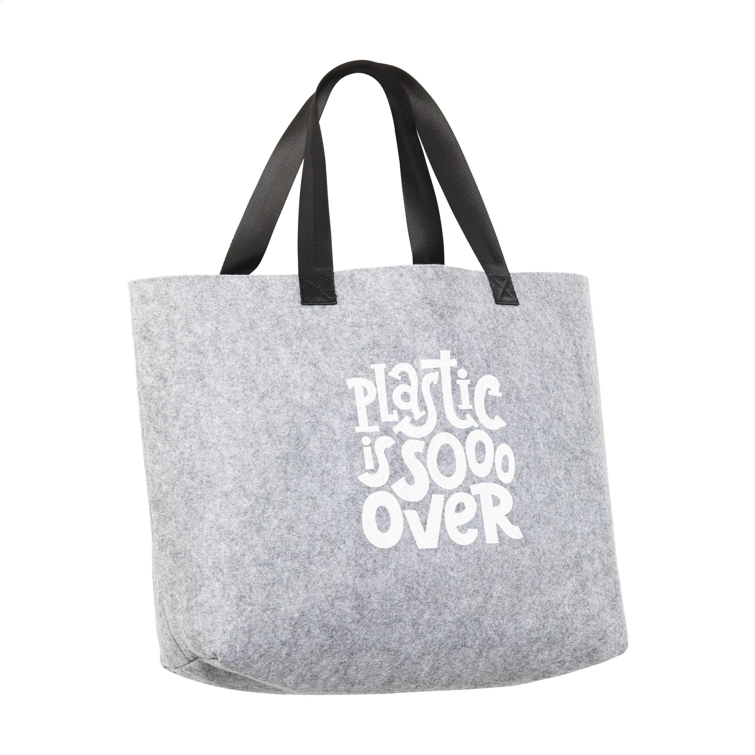 Grs Rpet Felt Shoulder Bag