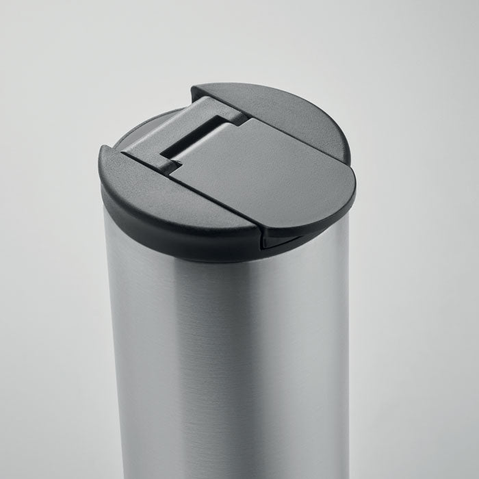 Double Walled Vacuum Bottle