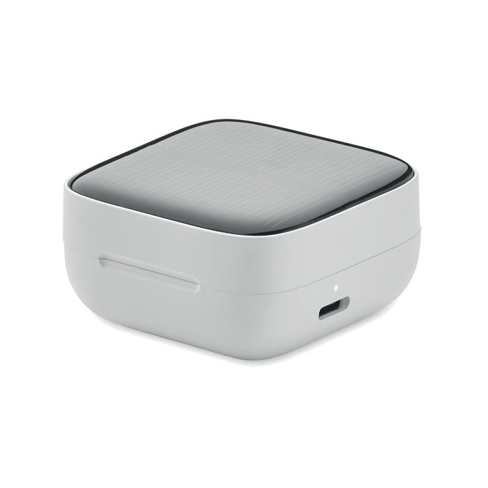 Wireless Earphones in Solar Charger