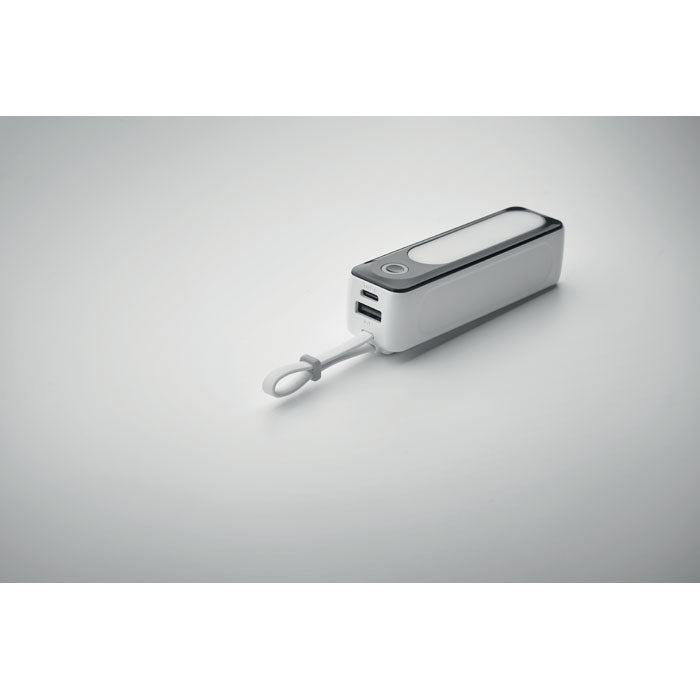 5000 mAh Powerbank with Integrated USB Cable