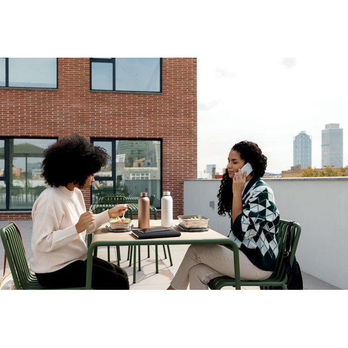 Lunch Box with 4 Side Clasp Closure