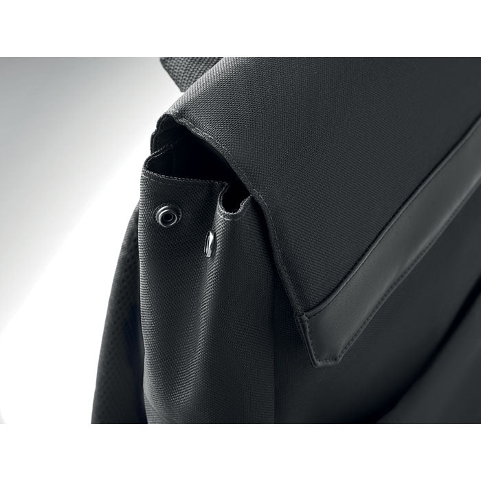 15 Inch Magnetic Close Laptop Backpack