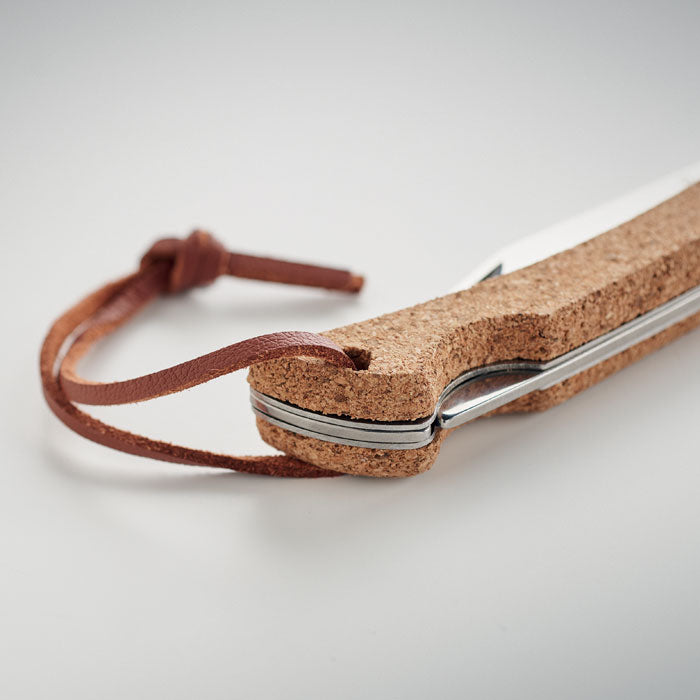 Foldable Knife in Cork