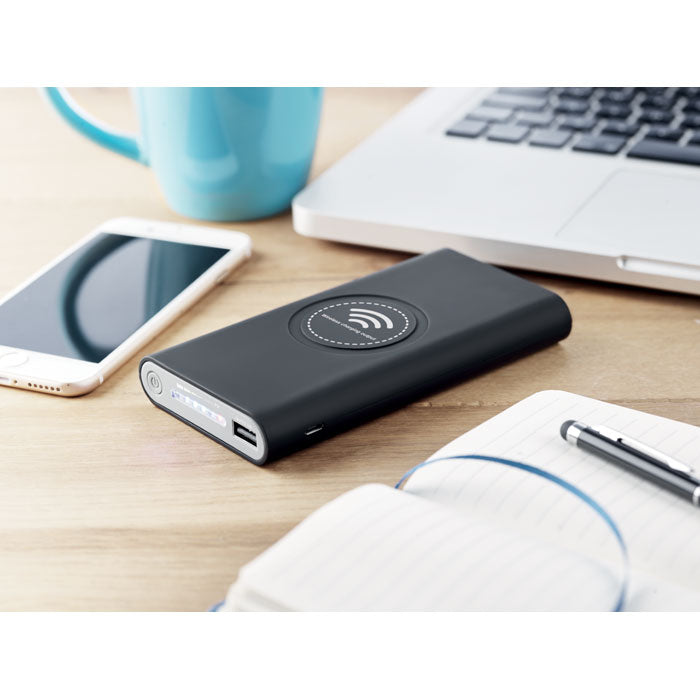 8000 mAh Wireless Powerbank