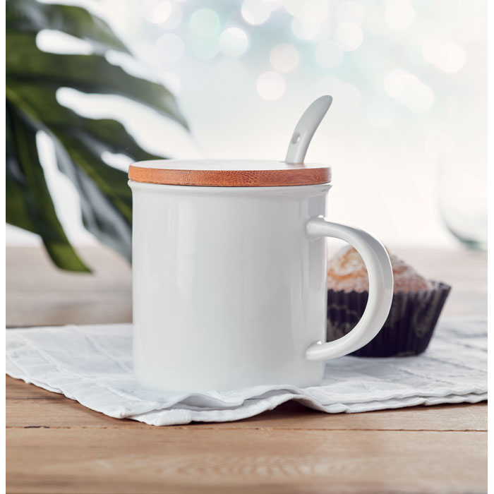 Porcelain Mug with Spoon