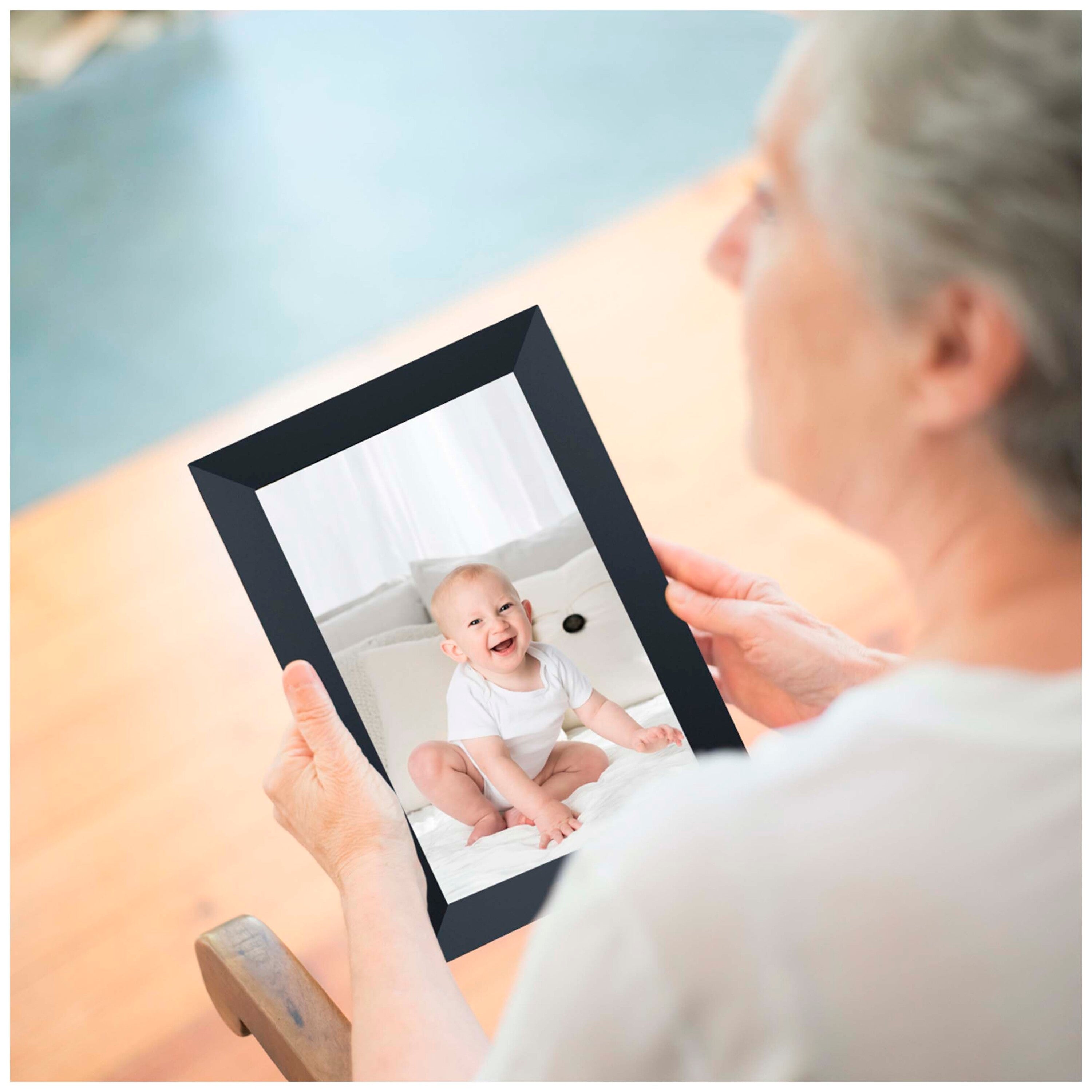 Prado WiFi Digital Photo Frame