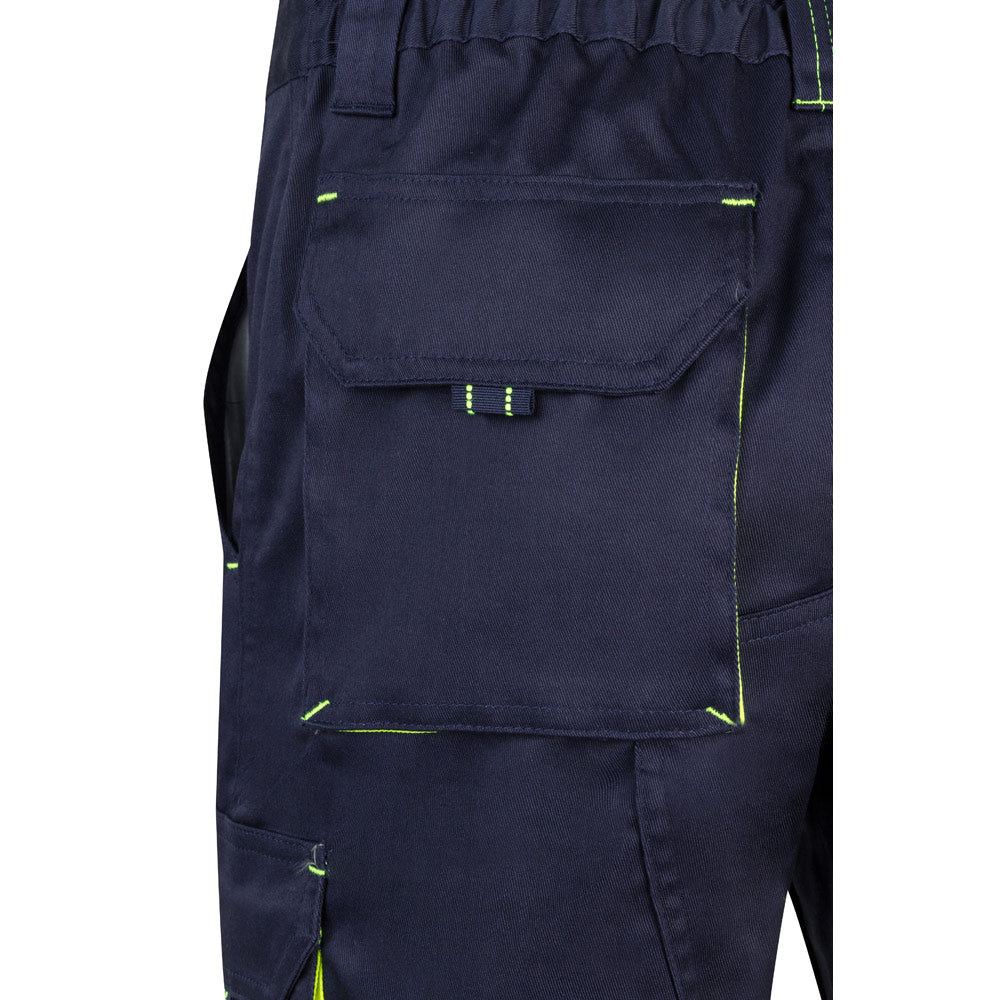 Vl Hemera. Two-Tone, Multi-Pocket Stretch Bermuda Shorts (240G/M²), In Cotton (46%), Eme (38%) And Polyester (16%)