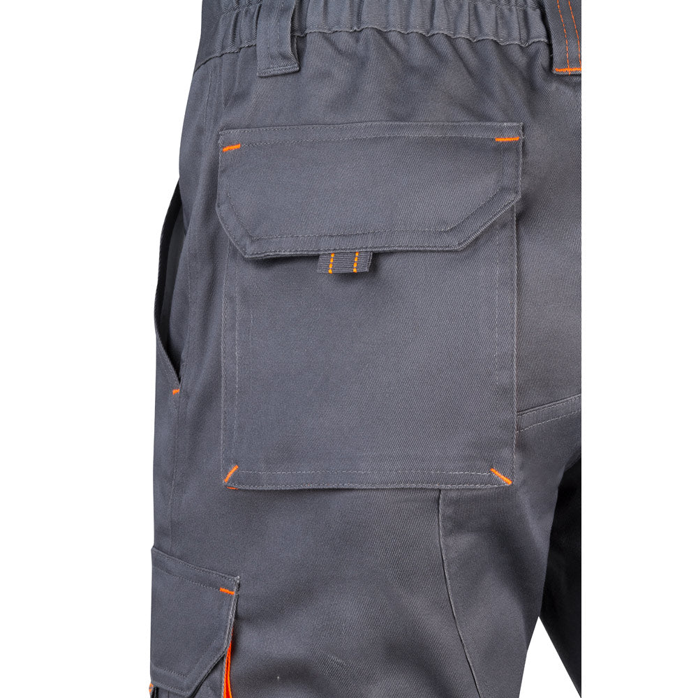 Vl Hemera. Two-Tone, Multi-Pocket Stretch Bermuda Shorts (240G/M²), In Cotton (46%), Eme (38%) And Polyester (16%)