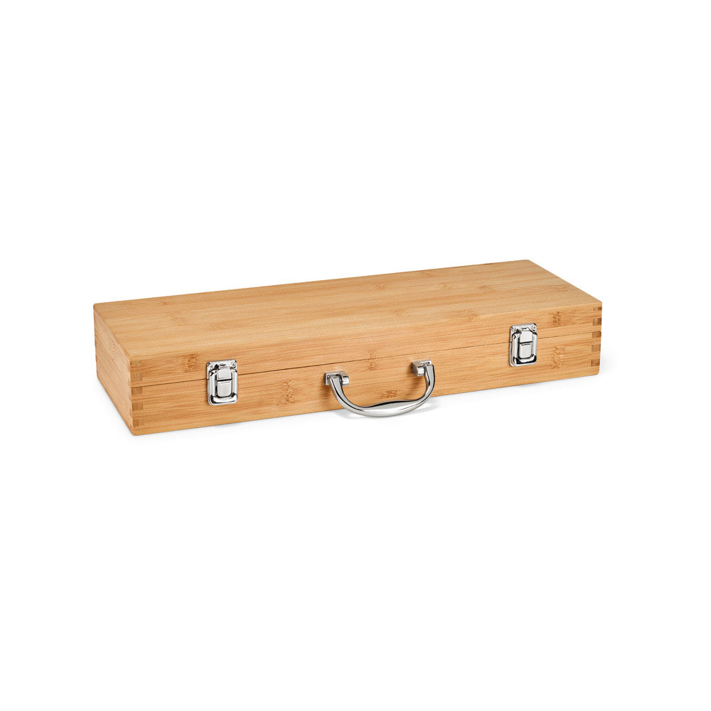 Kabsa. Set Of Barbecue Utensils In Bamboo Box