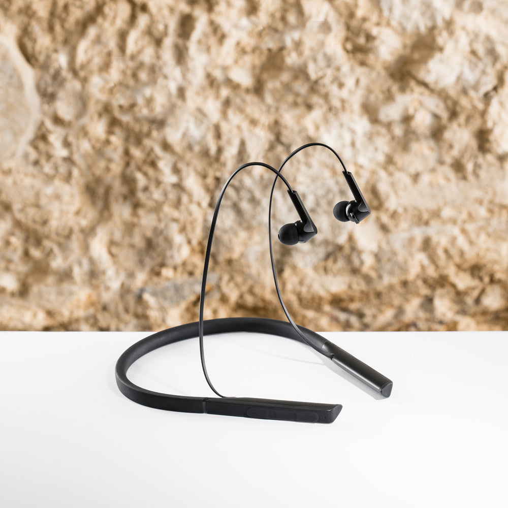 Hearkeen. Abs And Silicone Earphones 90 Mah