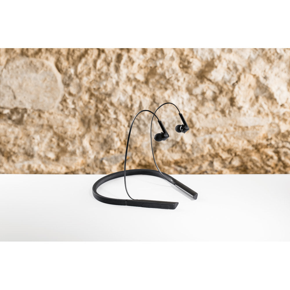 Hearkeen. Abs And Silicone Earphones 90 Mah