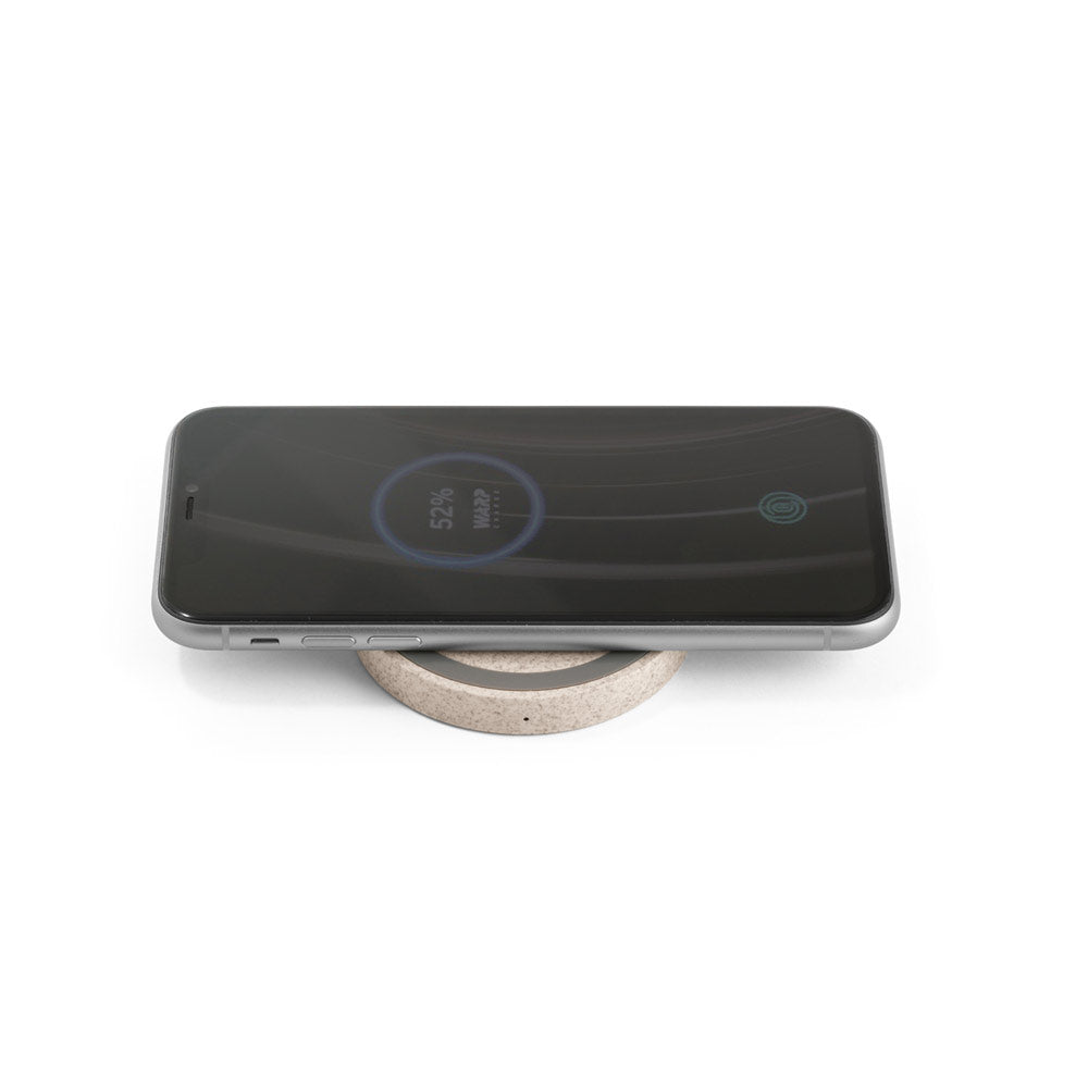 Cuvier. 15W Wireless Charger In Recycled Abs (65% Rabs) And Wheat Straw Fiber (35%)