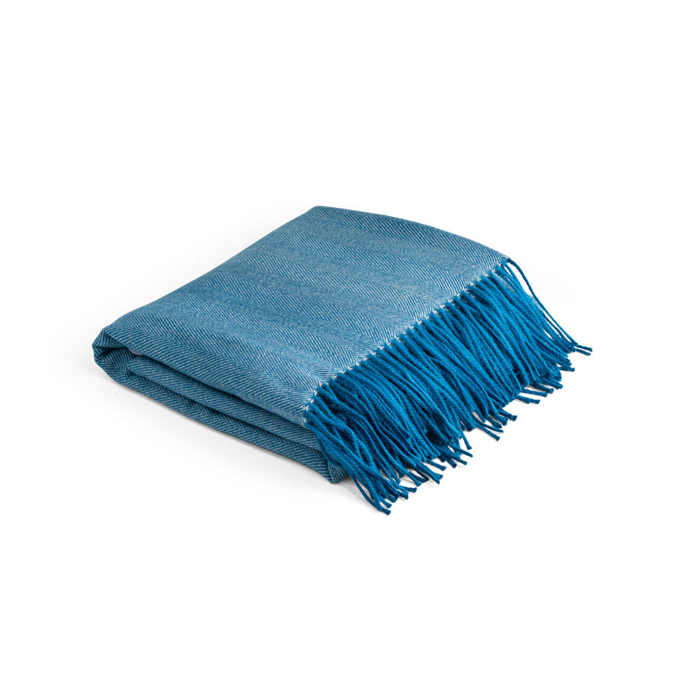 Smooth. 100% Acrylic Blanket With Ribbon And Personalisation Card (270 G/M²)