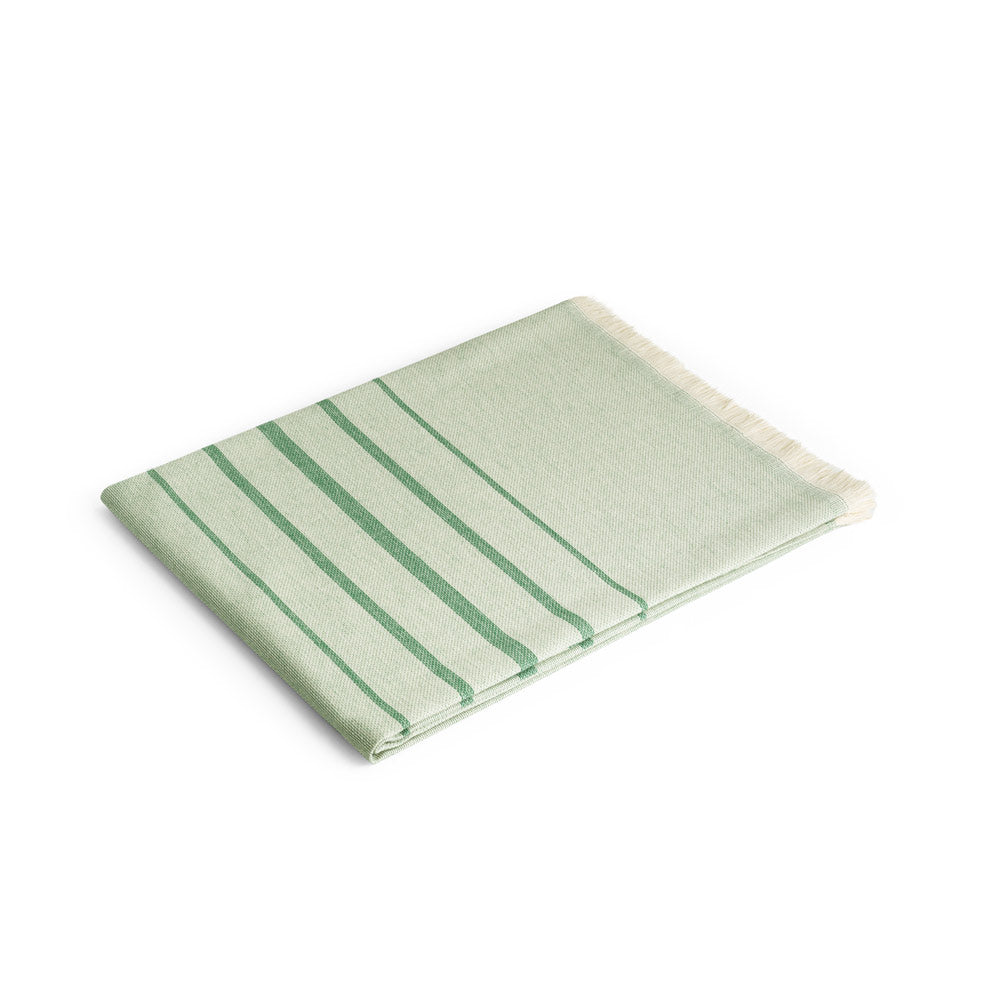 Caplan. Multifunctional Towel Made Of Light And Resistant Cotton (90%) And Recycled Cotton (10%)