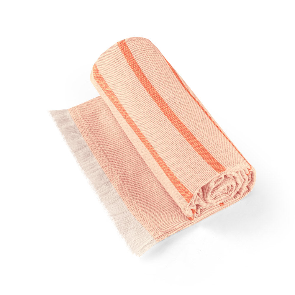 Caplan. Multifunctional Towel Made Of Light And Resistant Cotton (90%) And Recycled Cotton (10%)