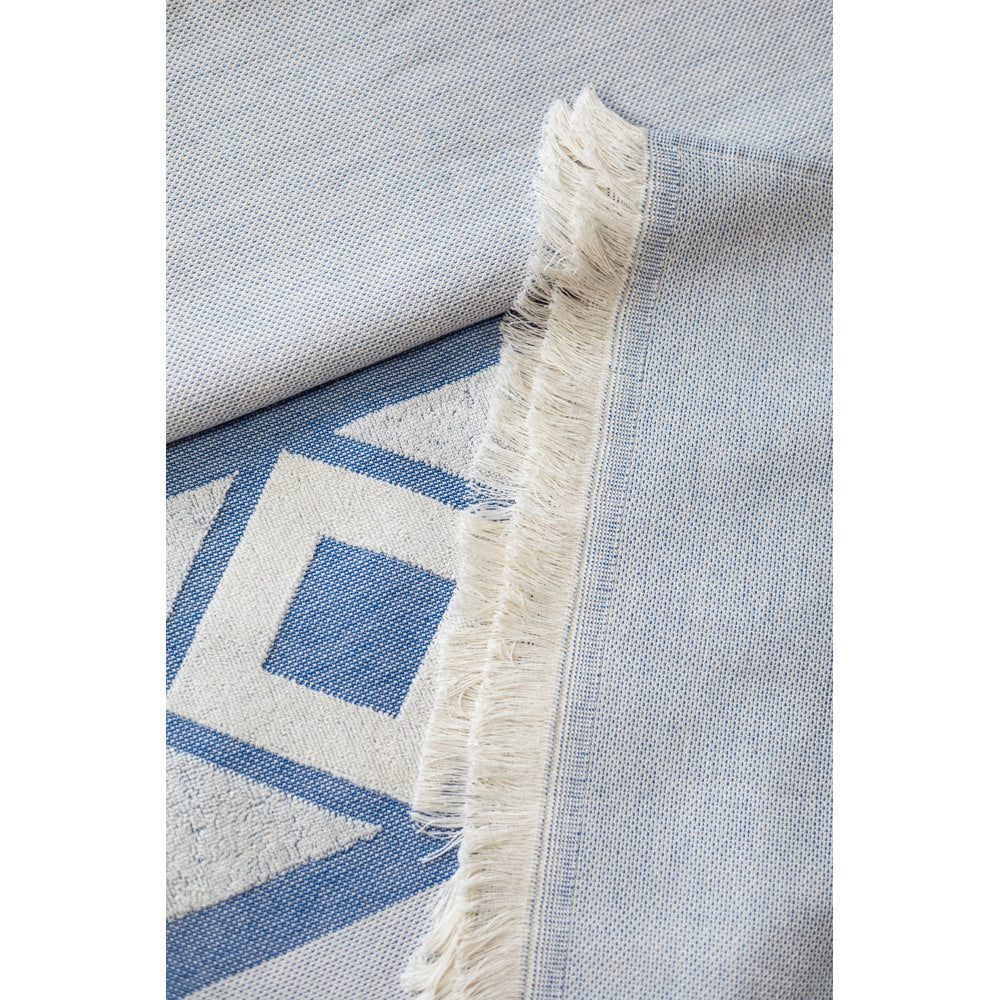 Malek. Multifunctional Bath Towel (350G/M²) Made Of Light And Resistant Cotton (85%) And Recycled Cotton (15%)