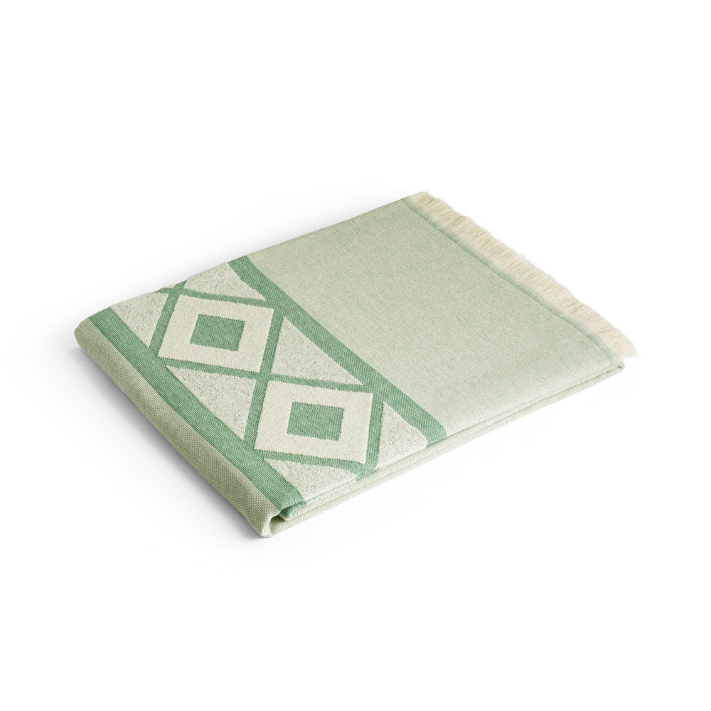Malek. Multifunctional Bath Towel (350G/M²) Made Of Light And Resistant Cotton (85%) And Recycled Cotton (15%)
