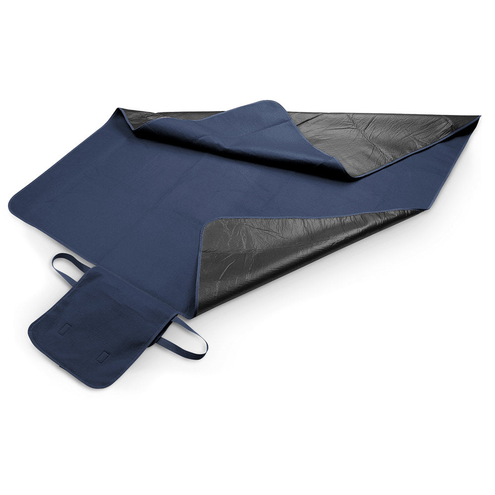 Fleece. Fleece Blanket With Handle And Strap (160 G/M²)