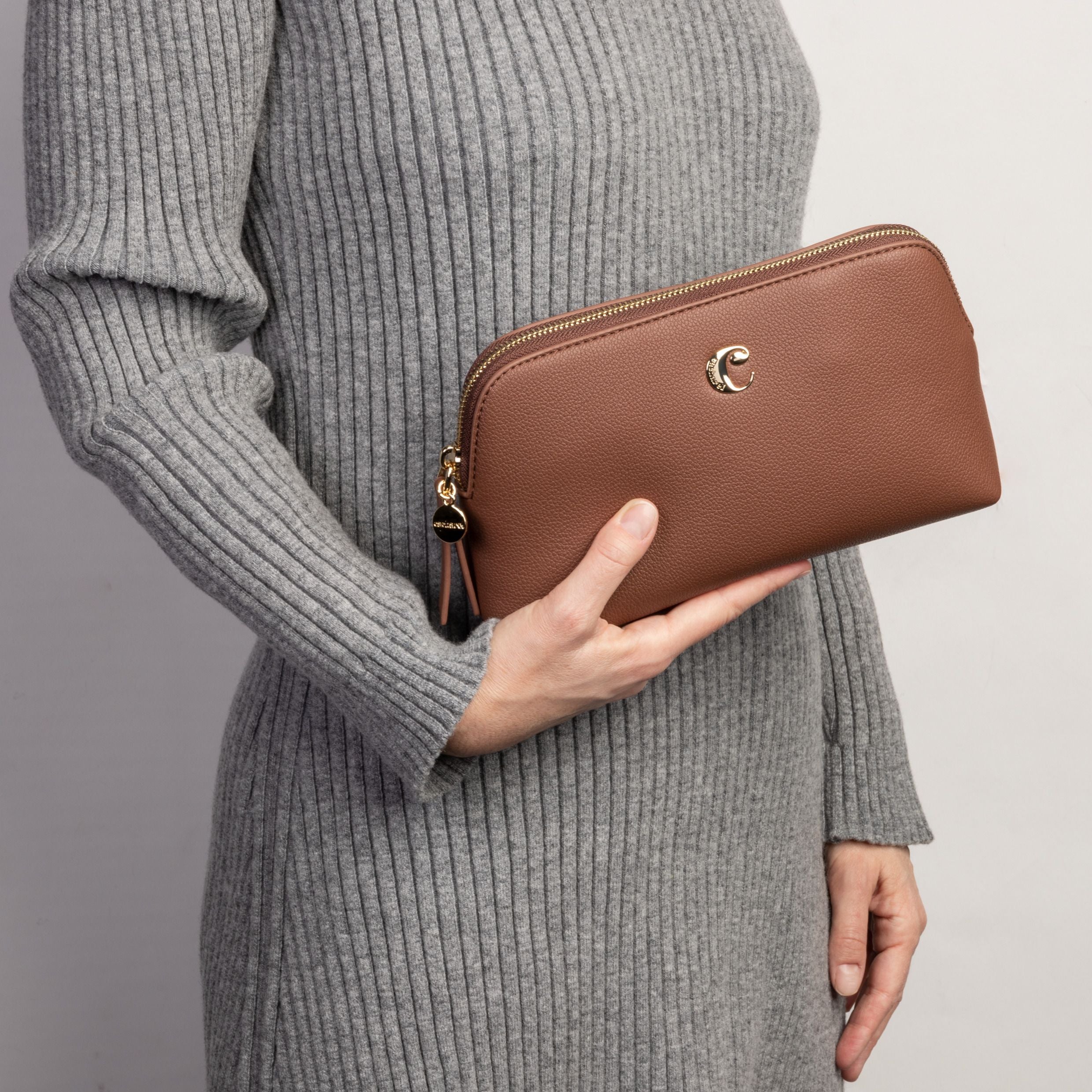Toiletry Bag Alma Black