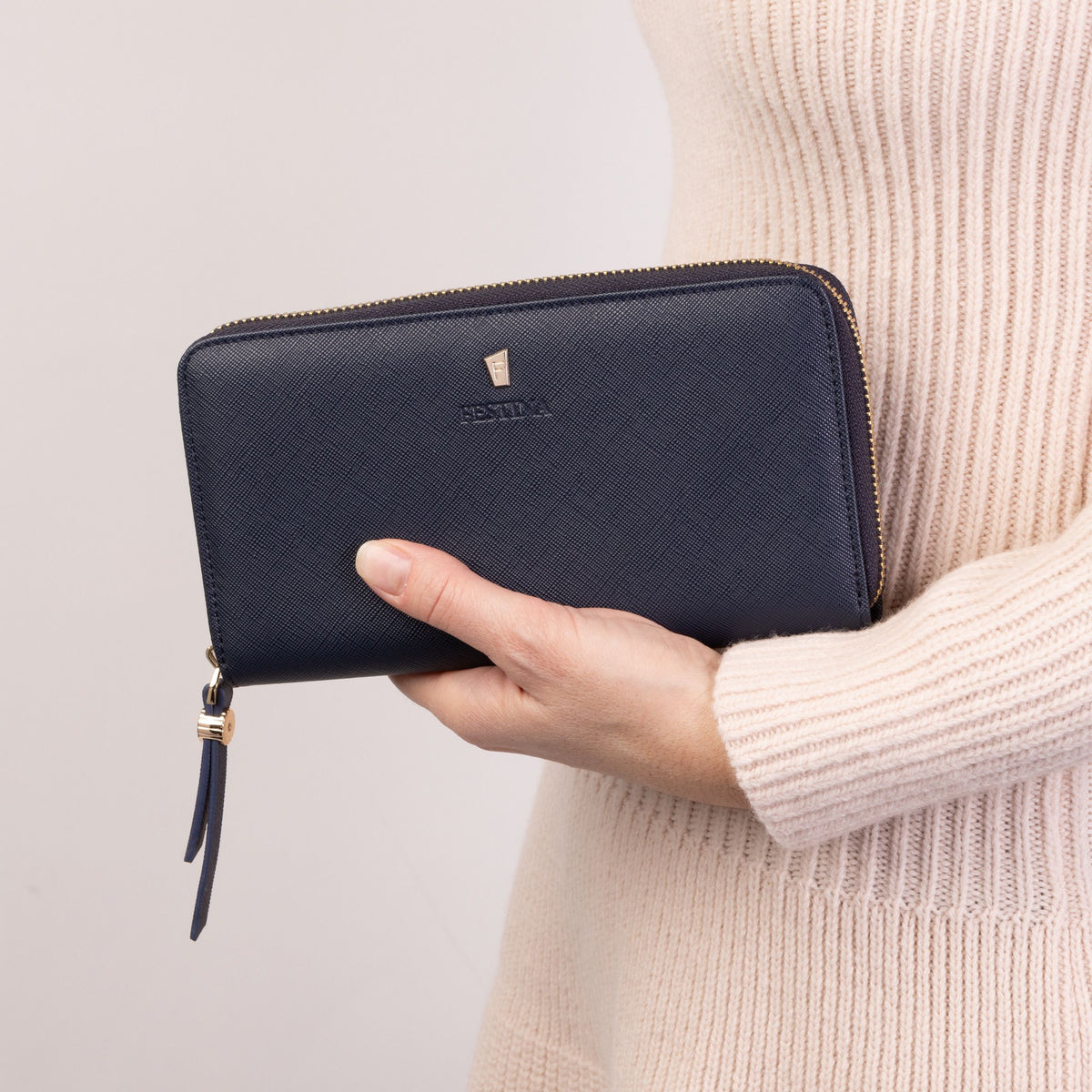 Travel Wallet Mademoiselle Black