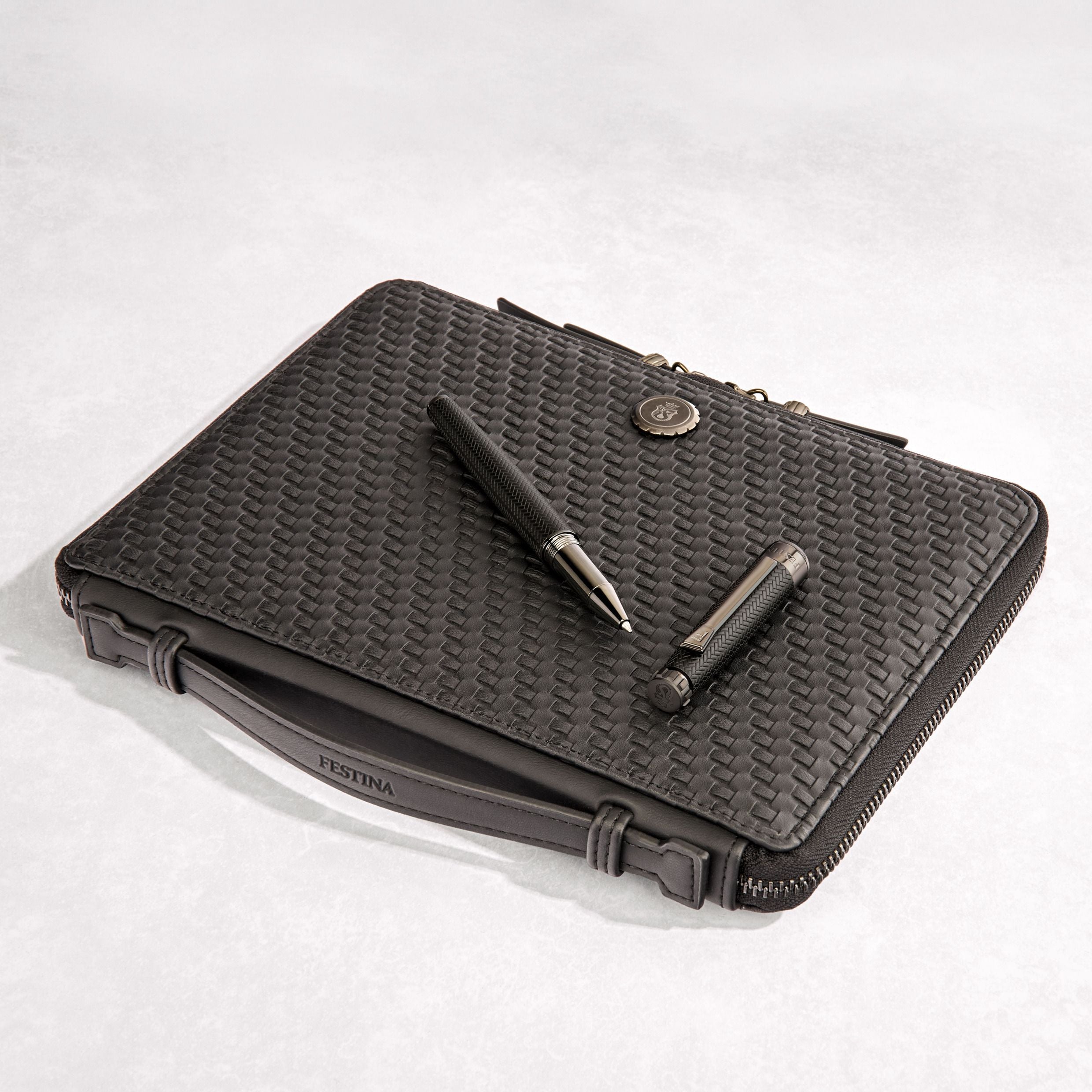 Conference Folder A5 Interlace Black