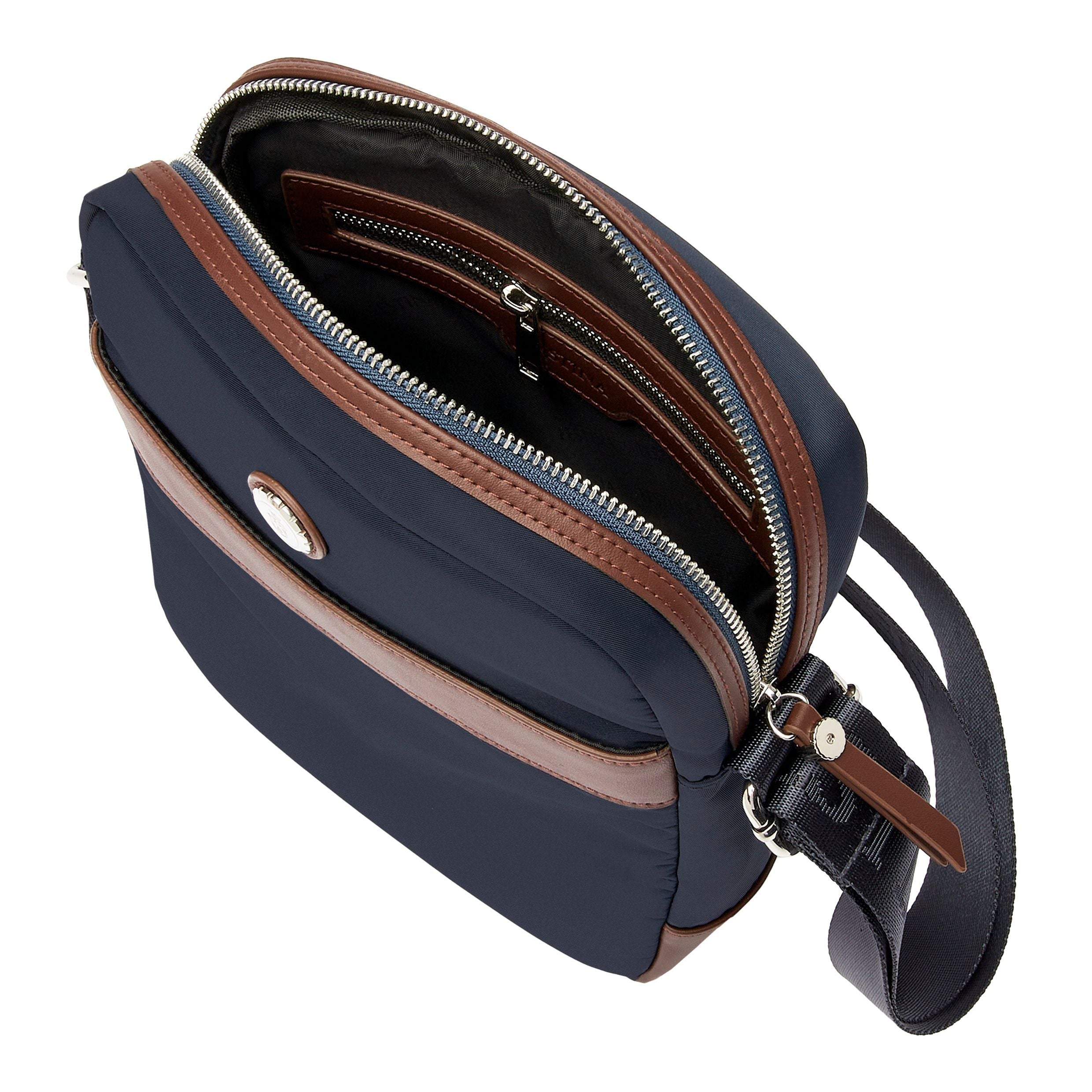 Reporter Bag Button Black