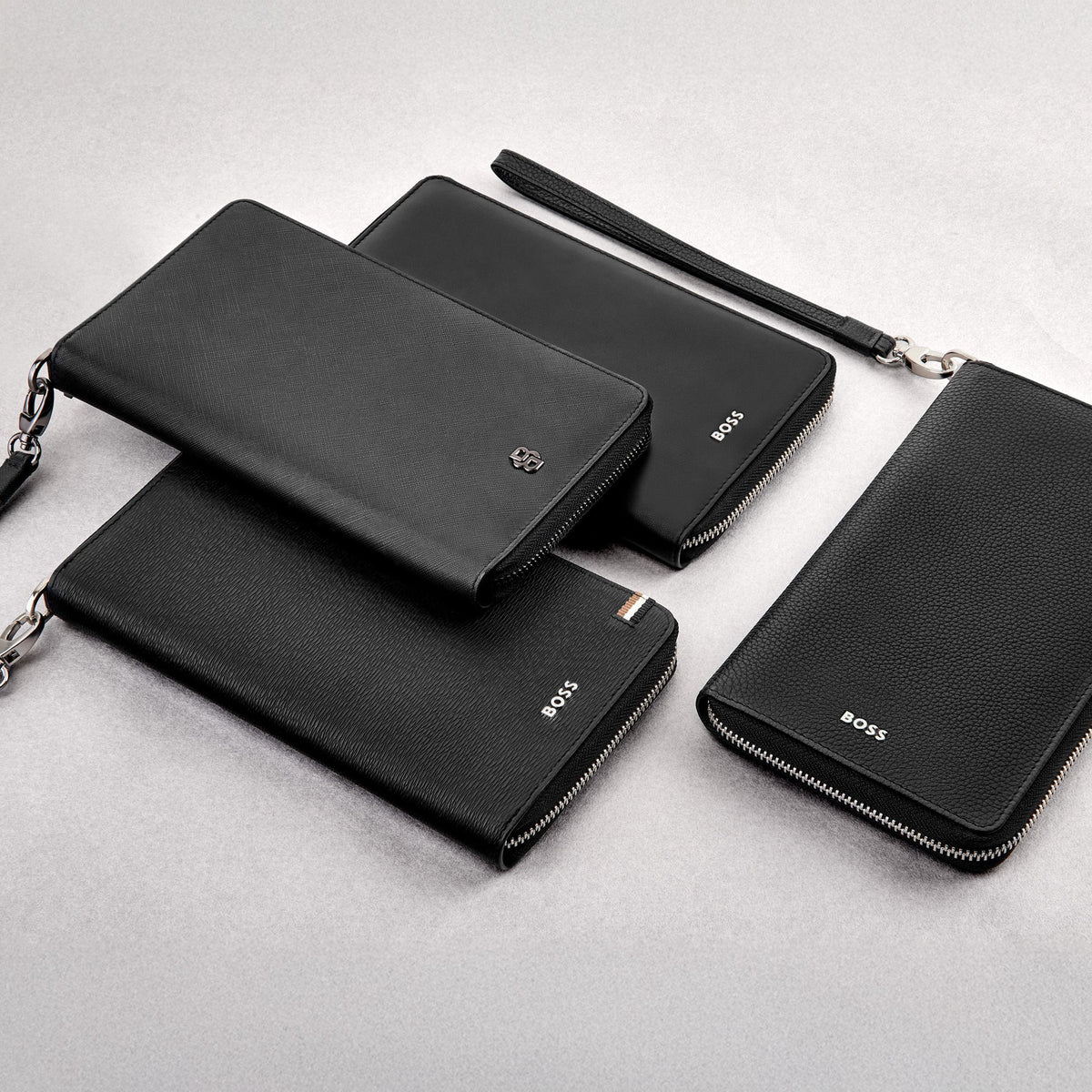 Travel Wallet Double B Saffiano Black
