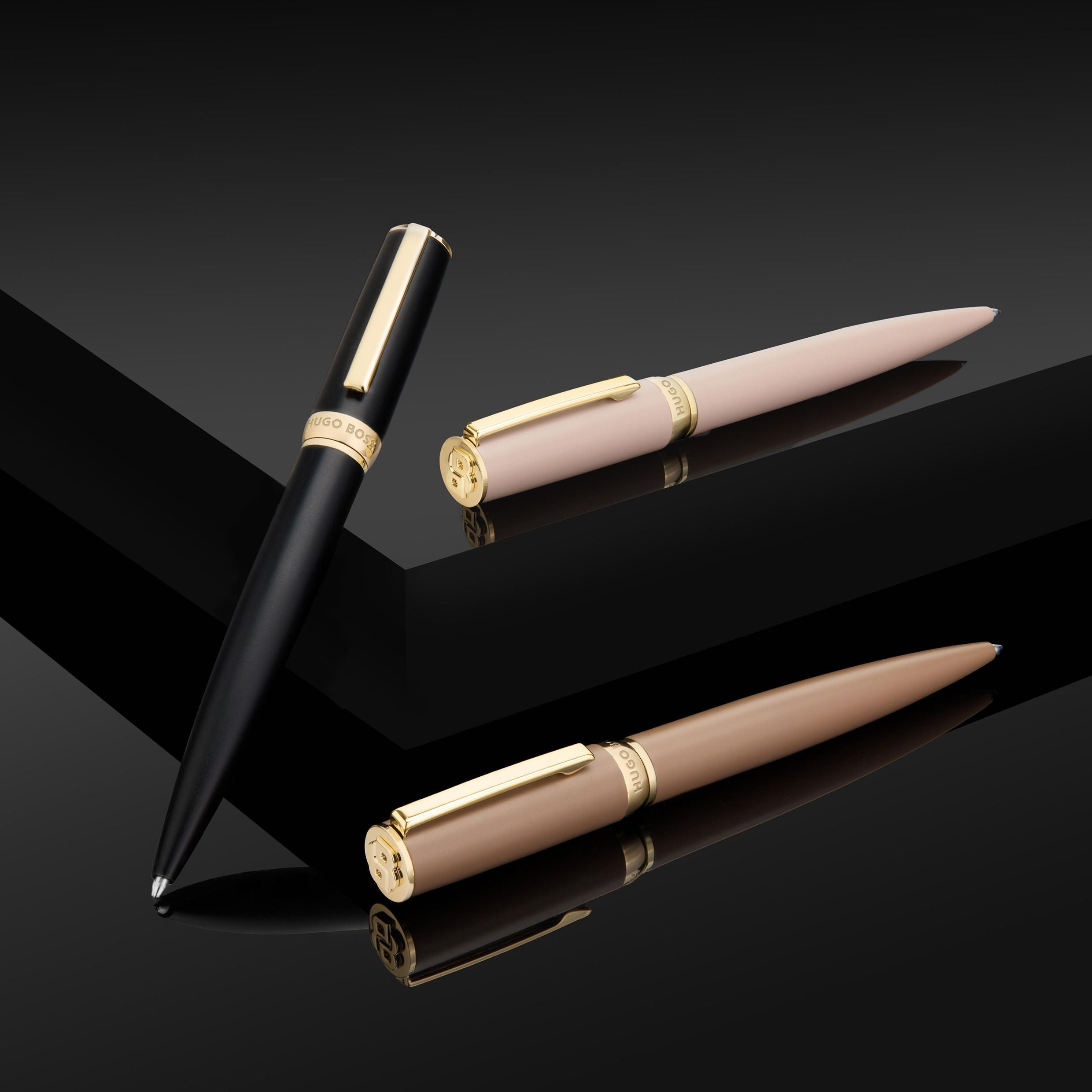 Ballpoint Pen Arche Double B Black & Gold