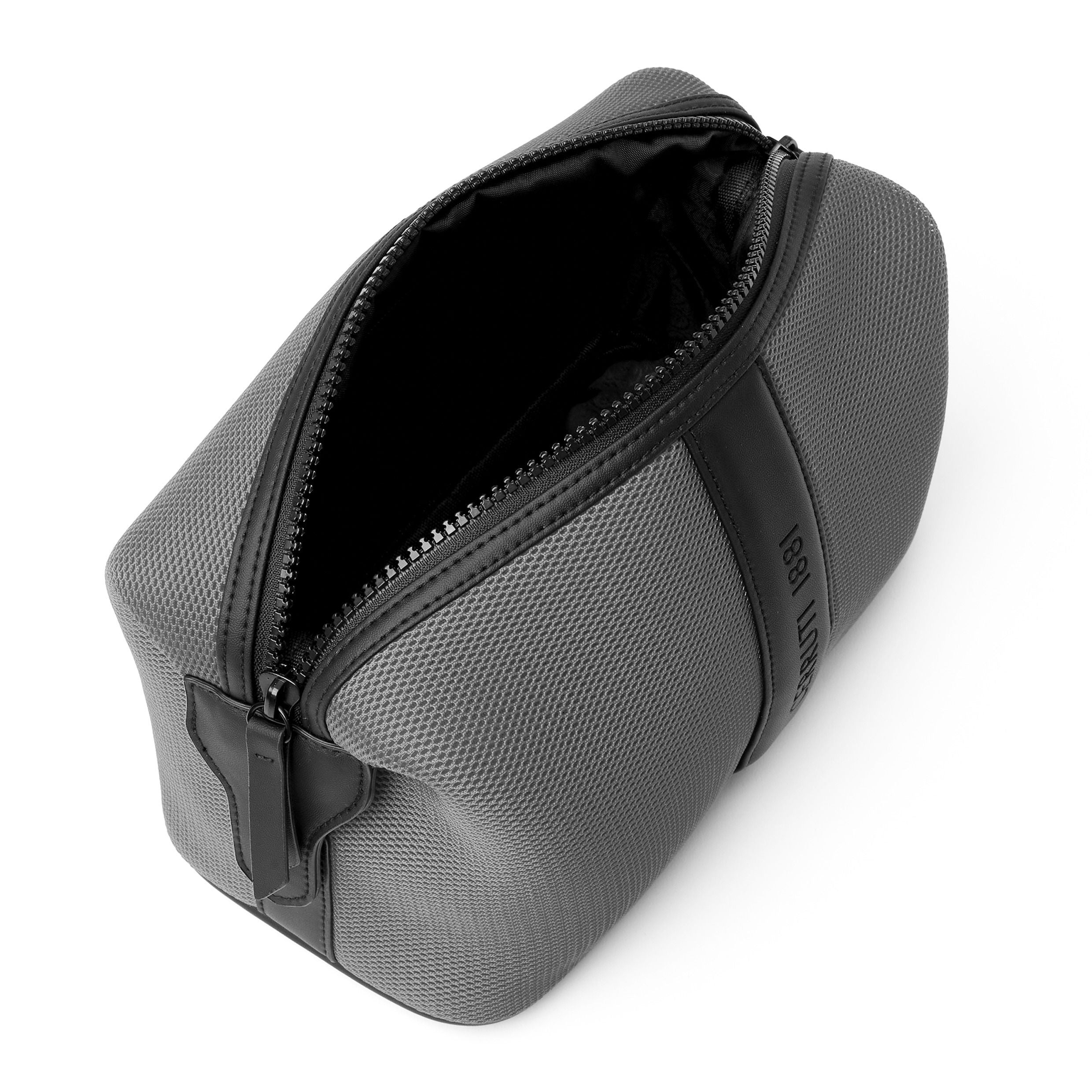 Cosmetic-Case Mesh Black