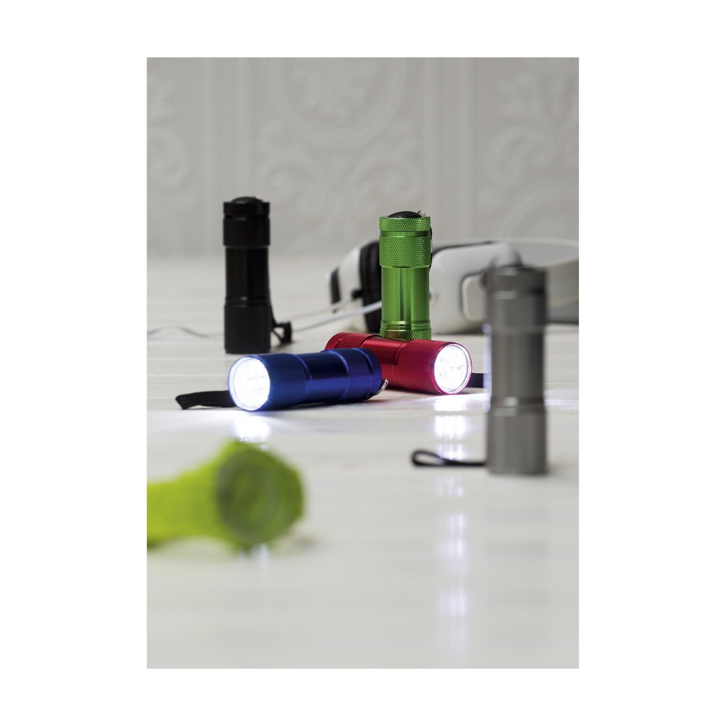 Starled Pocket Torch