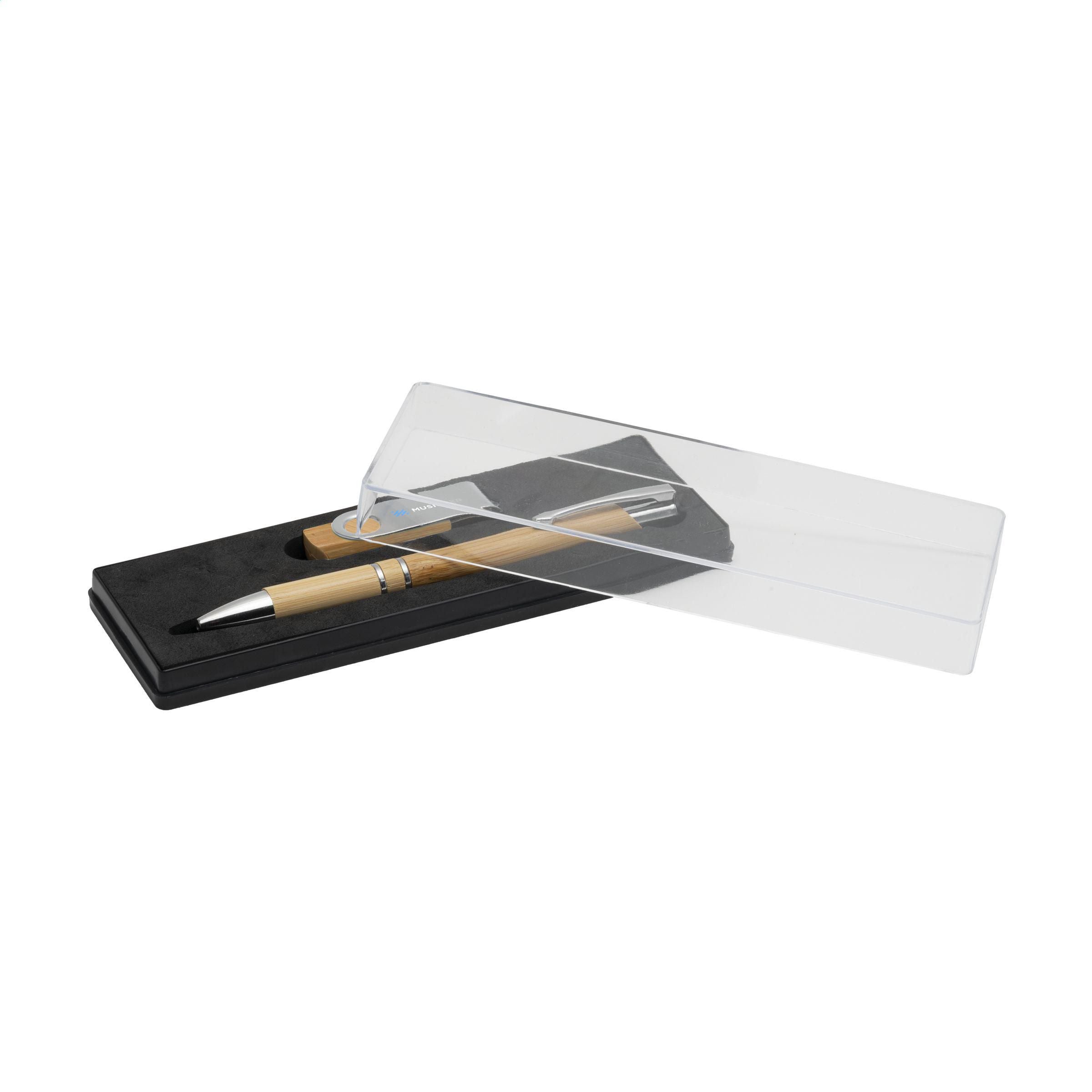 Bamboo Connect Giftset 8 Gb